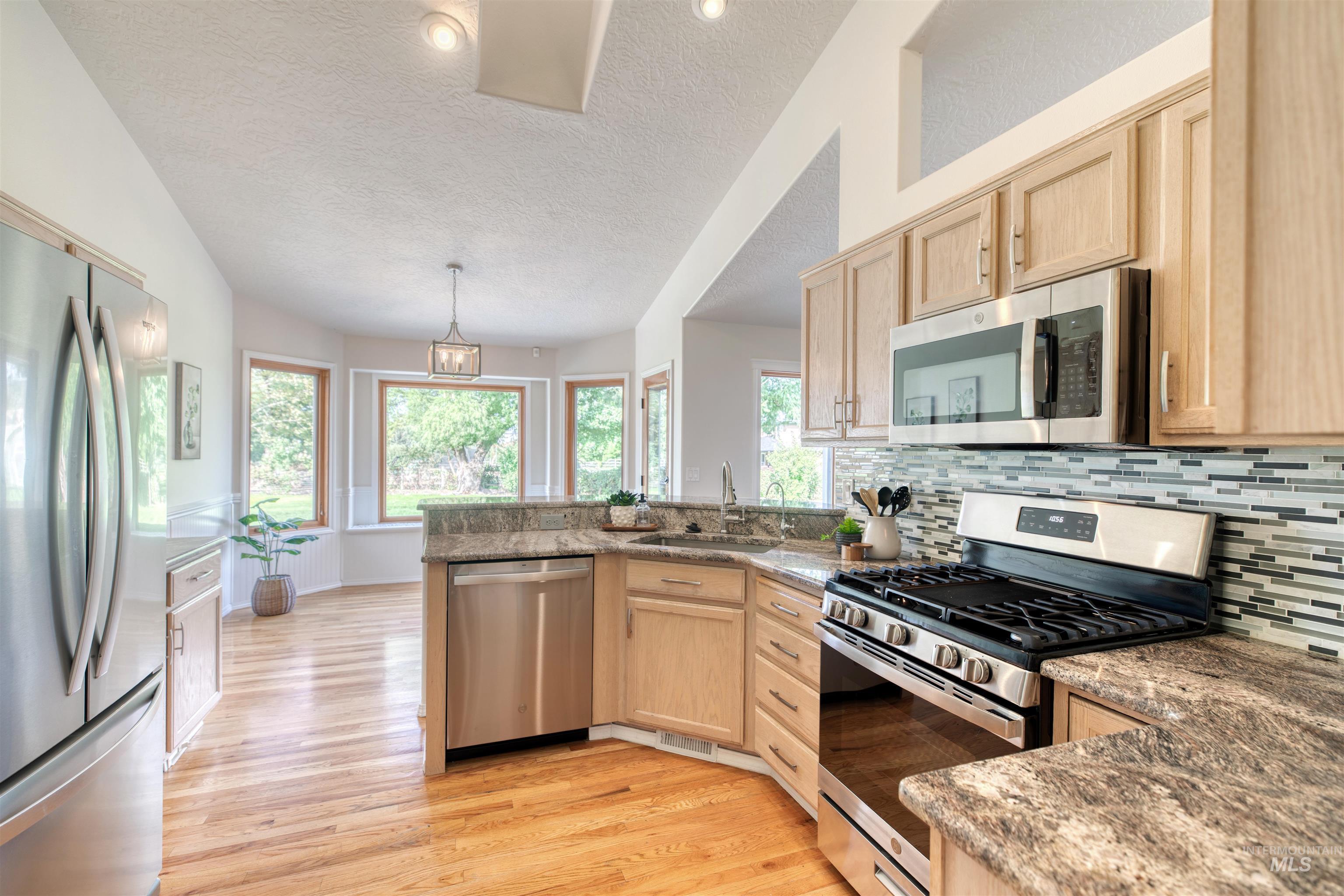 11940 W Kittredge Dr, Kuna, Idaho 83634, 4 Bedrooms, 3 Bathrooms, Residential For Sale, Price $850,000,MLS 98972095