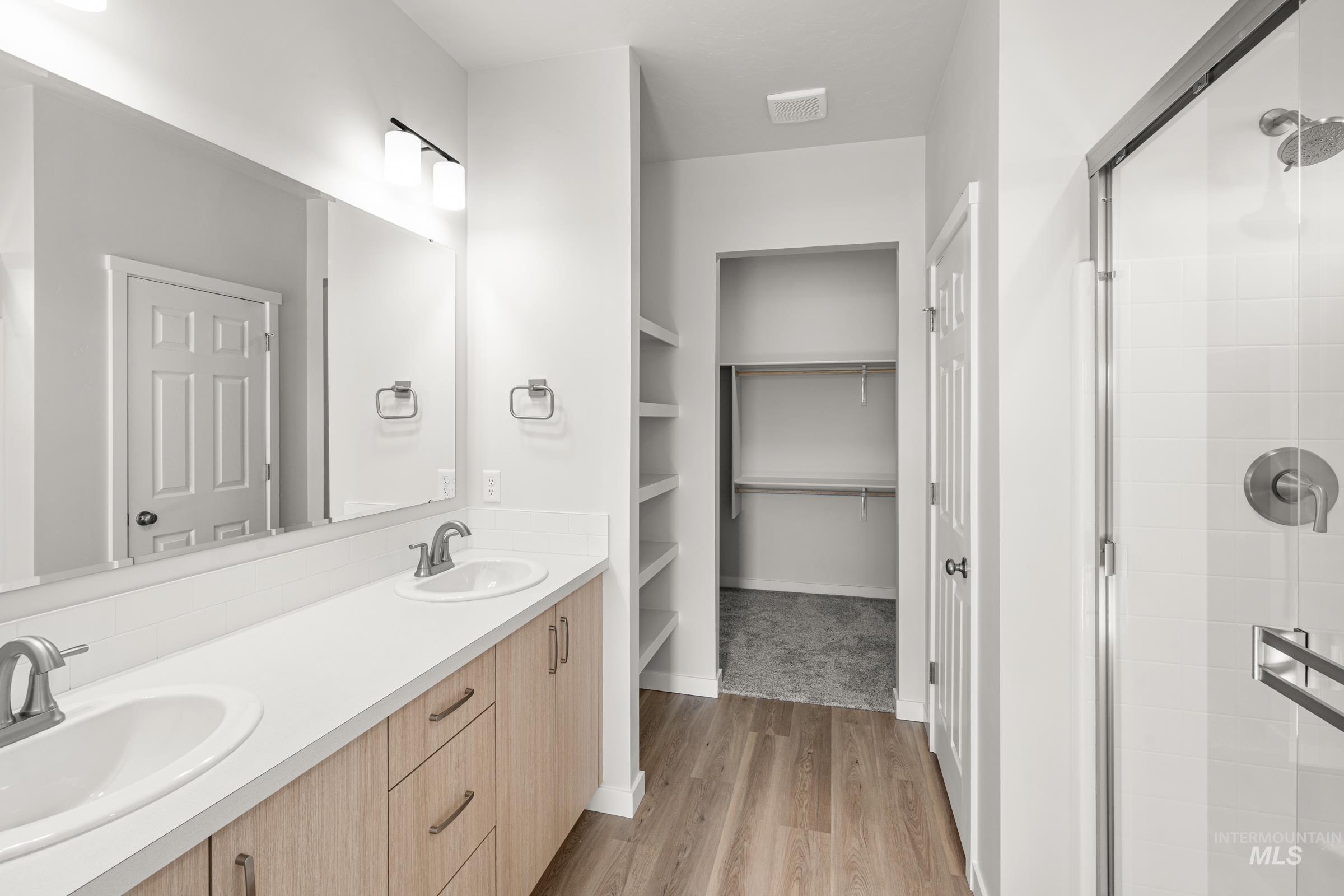 1459 Long Pond St, Middleton, Idaho 83644, 3 Bedrooms, 2 Bathrooms, Residential For Sale, Price $431,990, 98972097