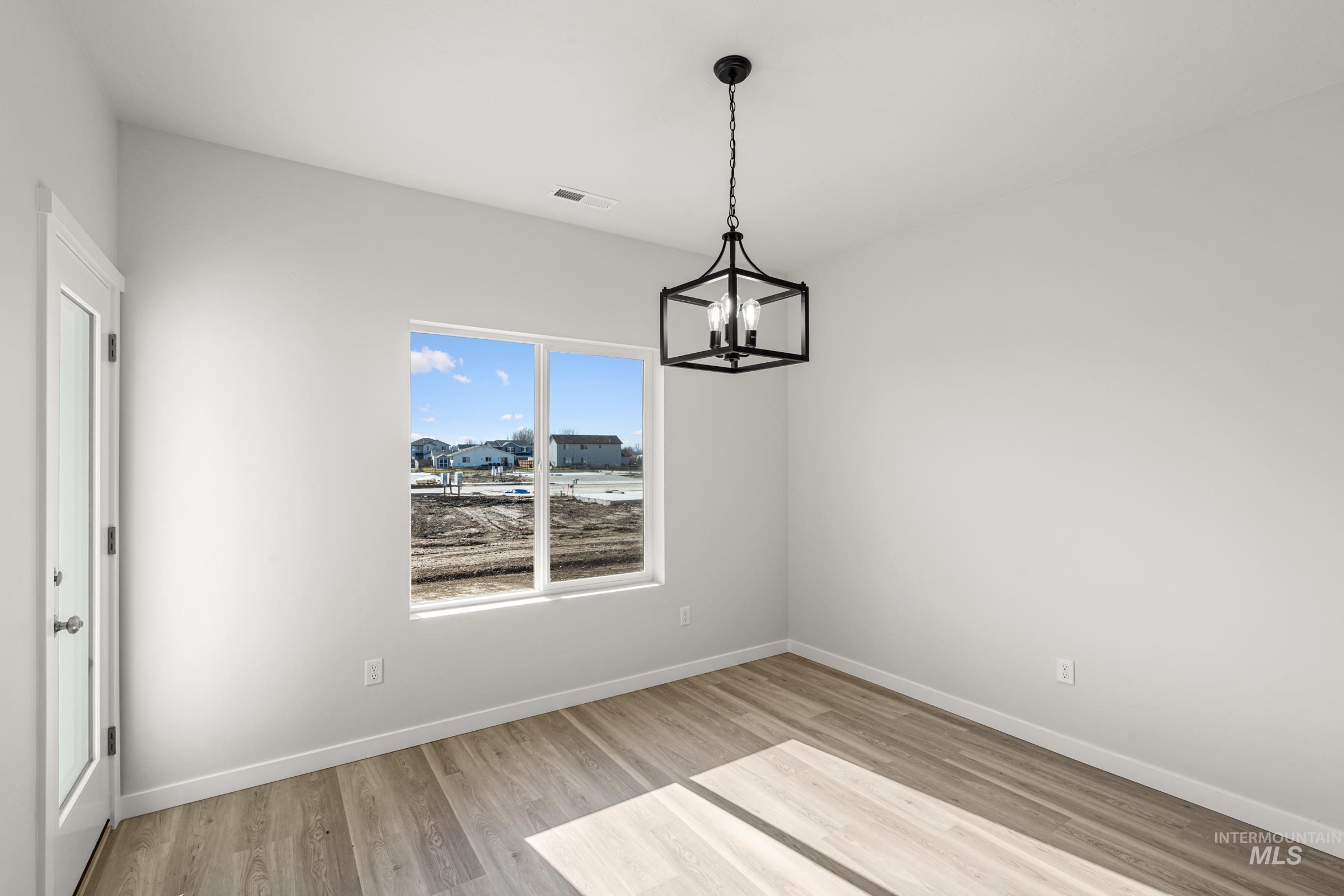 1459 Long Pond St, Middleton, Idaho 83644, 3 Bedrooms, 2 Bathrooms, Residential For Sale, Price $431,990, 98972097