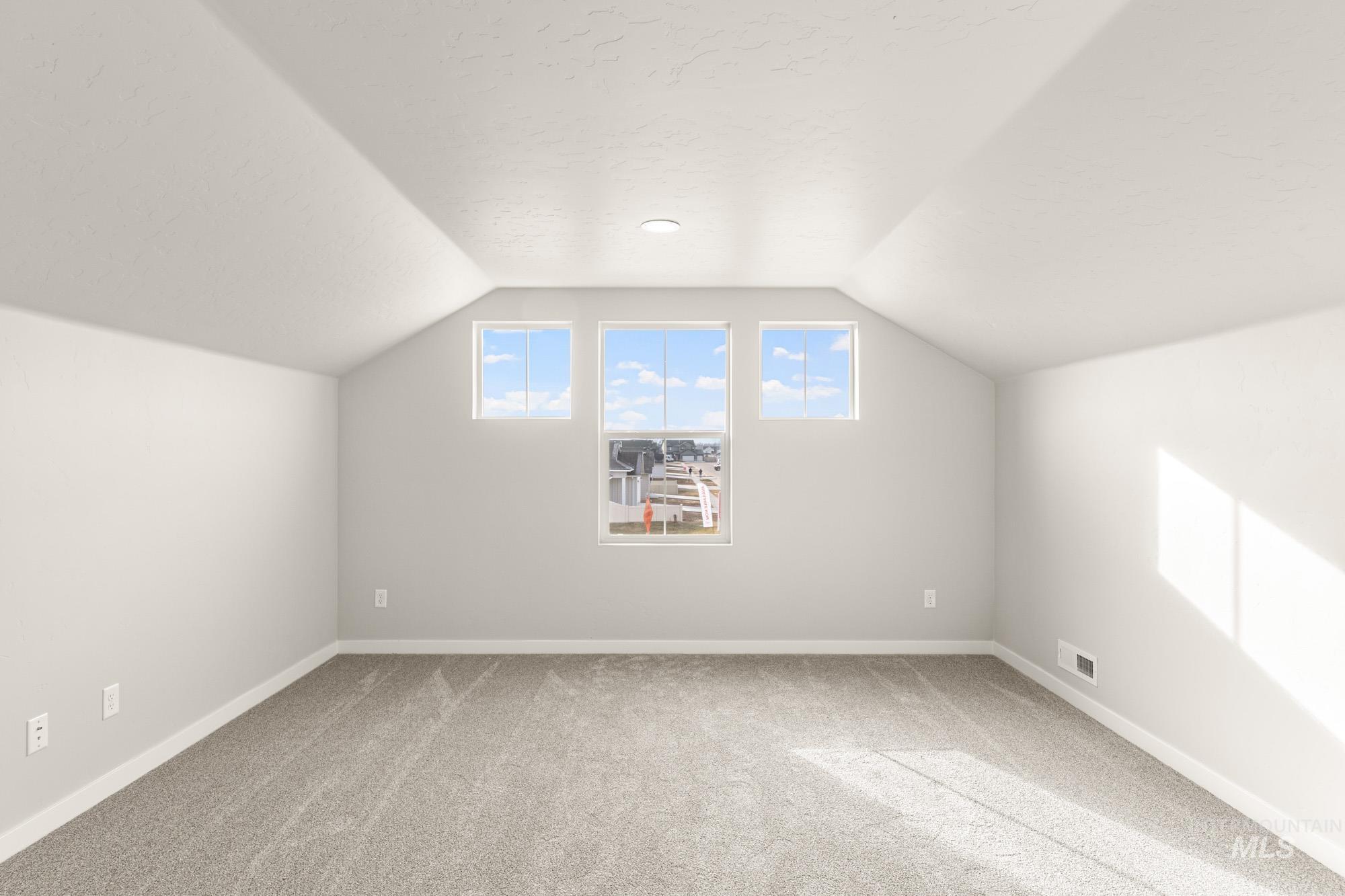 5016 E Open Canyon Dr, Nampa, Idaho 83687, 3 Bedrooms, 2 Bathrooms, Residential For Sale, Price $454,990,MLS 98972099