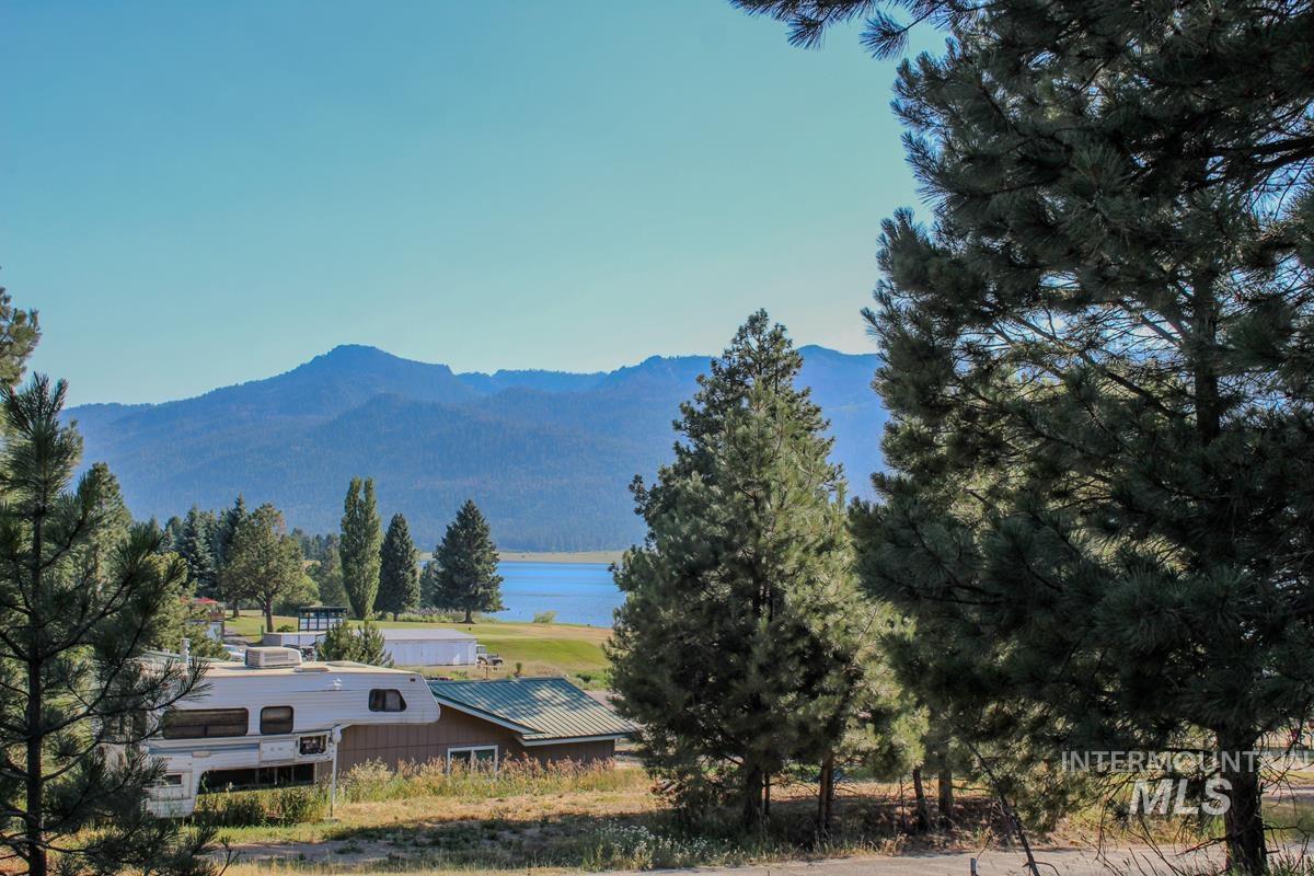 512 Jeffrey Avenue, Cascade, Idaho 83611, Land For Sale, Price $259,000,MLS 98972105