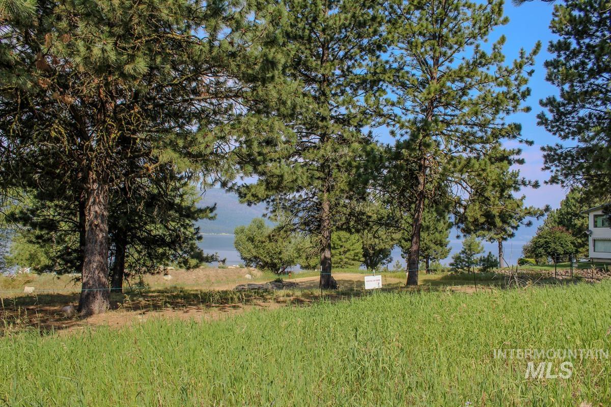 512 Jeffrey Avenue, Cascade, Idaho 83611, Land For Sale, Price $259,000,MLS 98972105