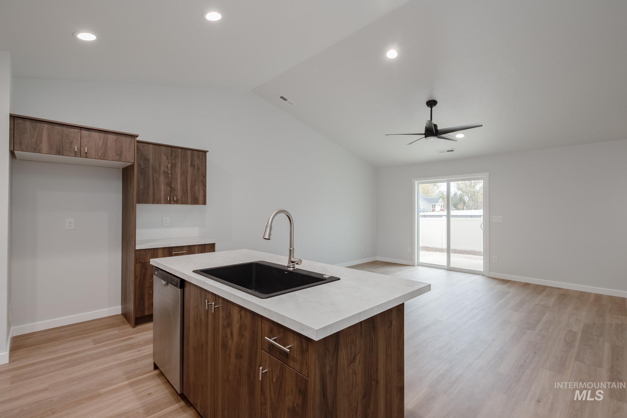 1870 W Unforgettable St, Meridian, Idaho 83642, 3 Bedrooms, 2 Bathrooms, Residential For Sale, Price $404,990,MLS 98972109