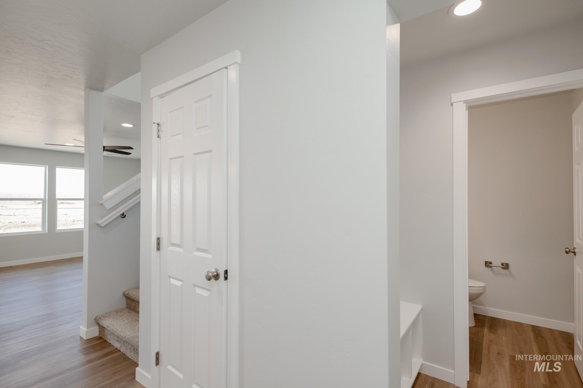 7322 S Bungalow Ave, Meridian, Idaho 83642, 3 Bedrooms, 2.5 Bathrooms, Residential For Sale, Price $440,990,MLS 98972112