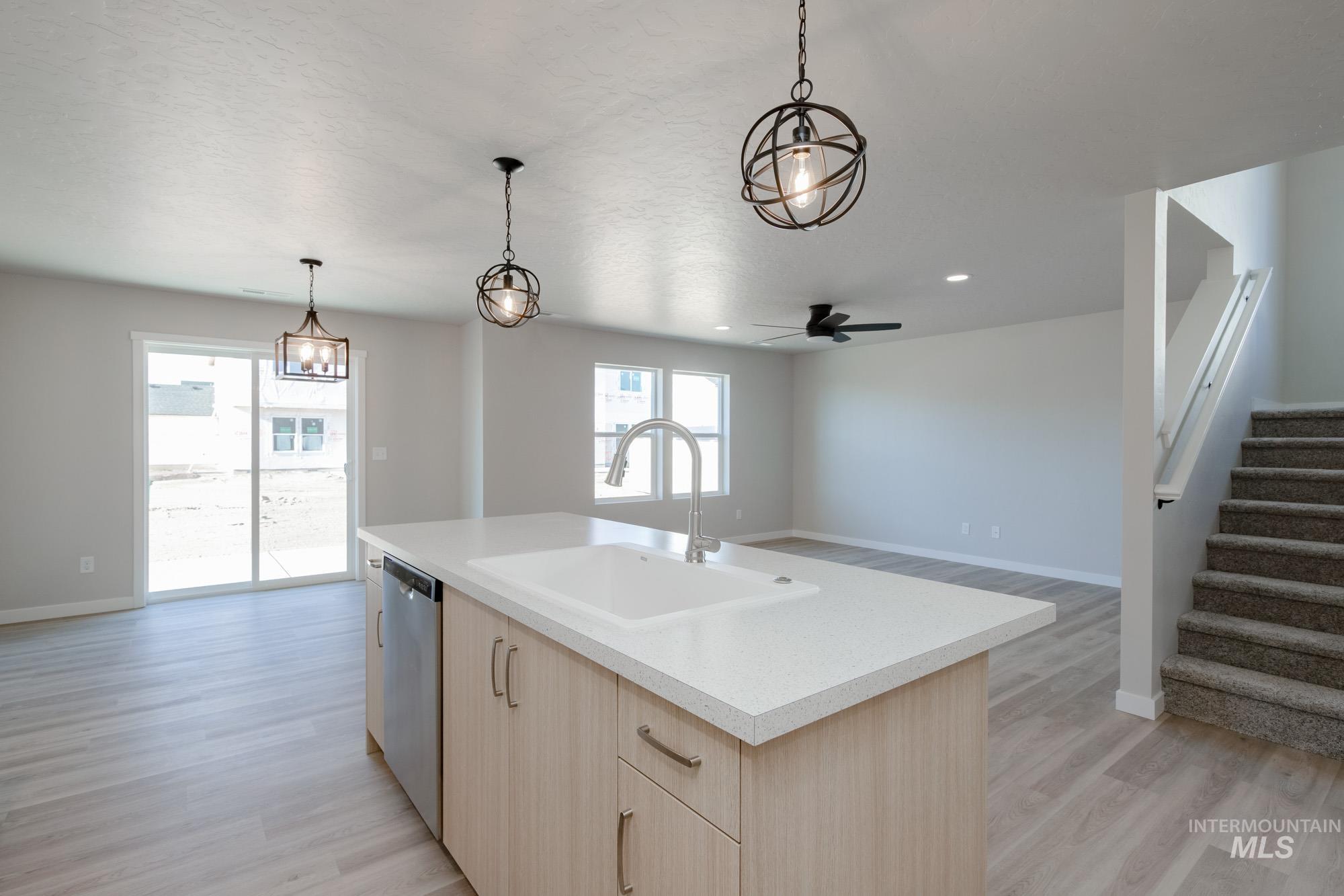 7300 S Bungalow Ave, Meridian, Idaho 83642, 3 Bedrooms, 2.5 Bathrooms, Residential For Sale, Price $454,990,MLS 98972113