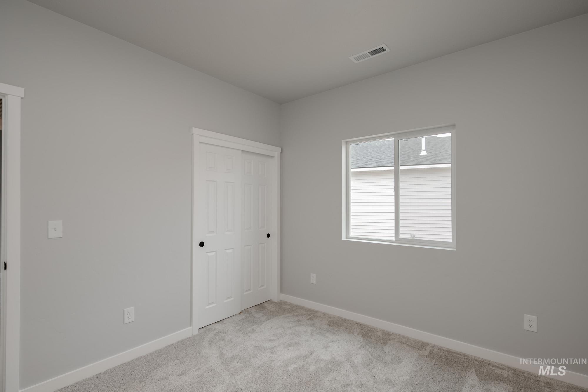 7264 S Bungalow Ave, Meridian, Idaho 83642, 3 Bedrooms, 2 Bathrooms, Residential For Sale, Price $407,990,MLS 98972114