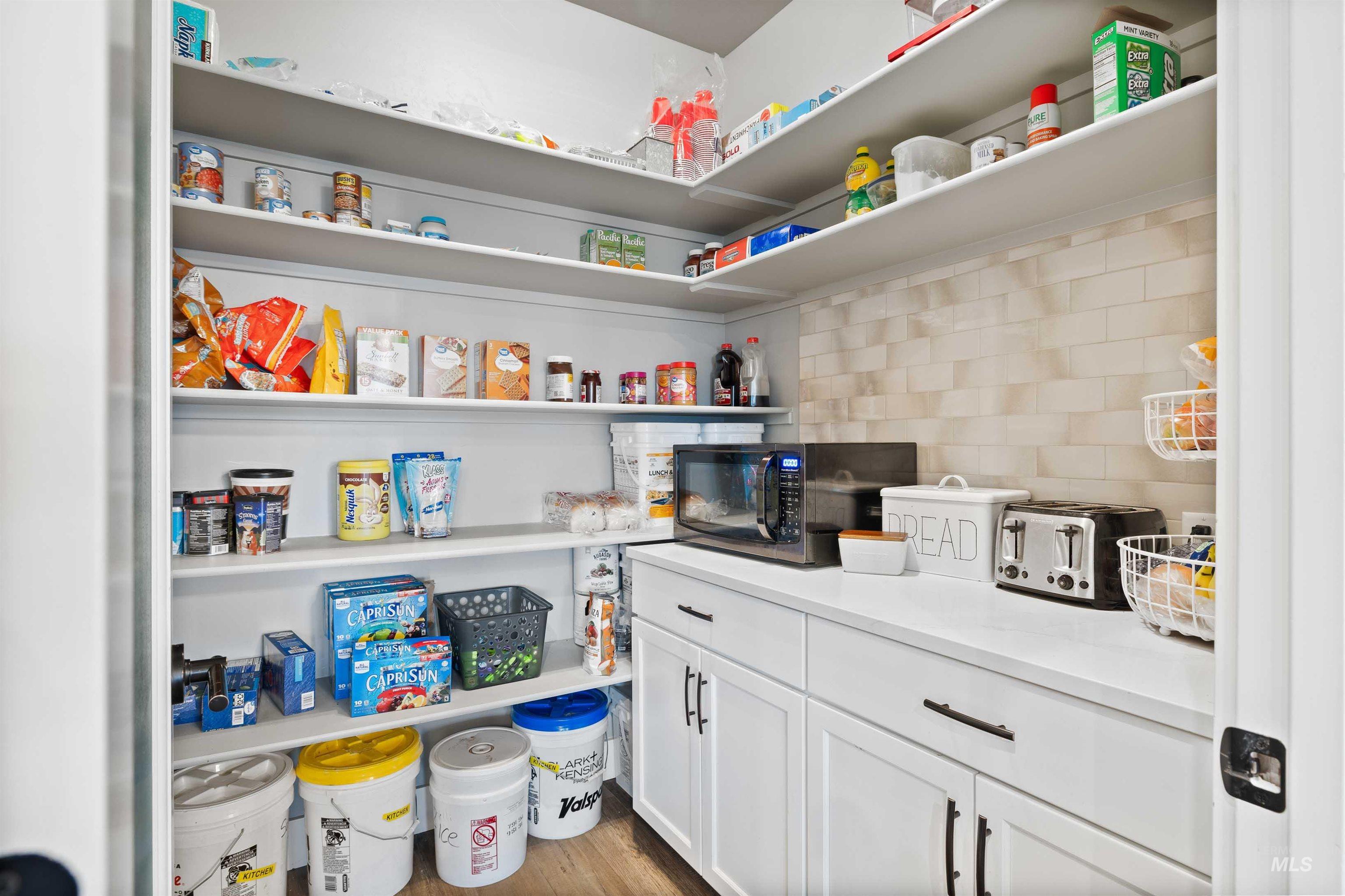 3091 Moonrise Rd, Twin Falls, Idaho 83301-8436, 4 Bedrooms, 2 Bathrooms, Residential For Sale, Price $545,000,MLS 98972115