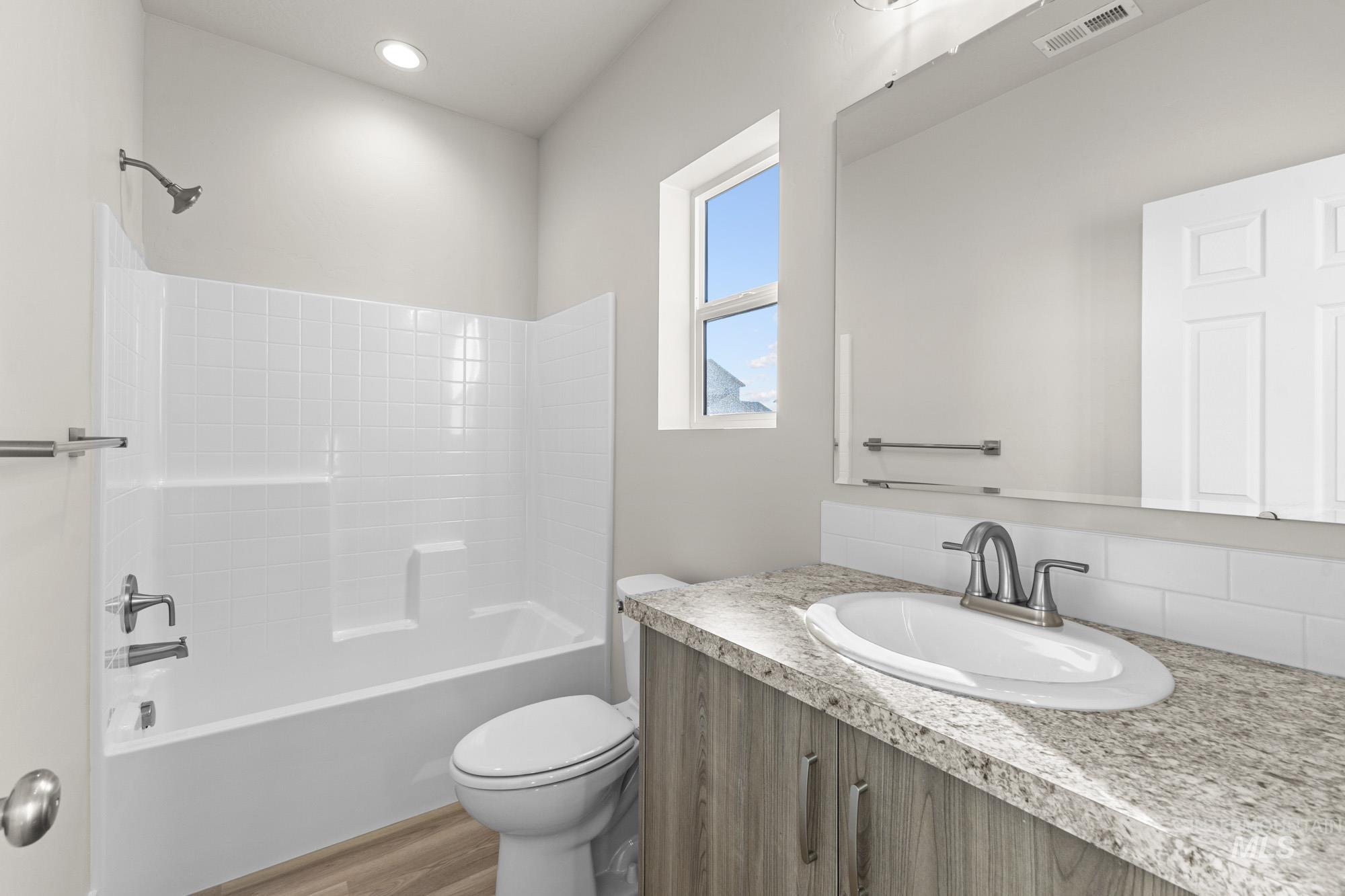 13692 Judson St, Caldwell, Idaho 83607, 5 Bedrooms, 4.5 Bathrooms, Residential For Sale, Price $664,990, 98972118