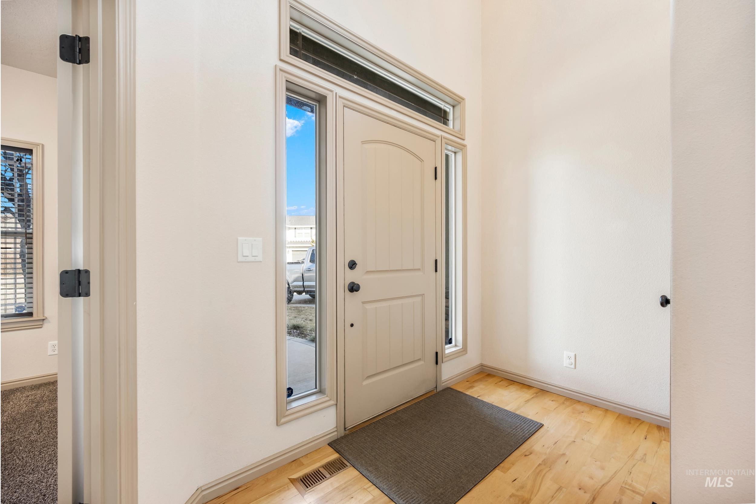 1223 W Cobblefield Court, Meridian, Idaho 83646, 3 Bedrooms, 2.5 Bathrooms, Residential For Sale, Price $469,900,MLS 98972119