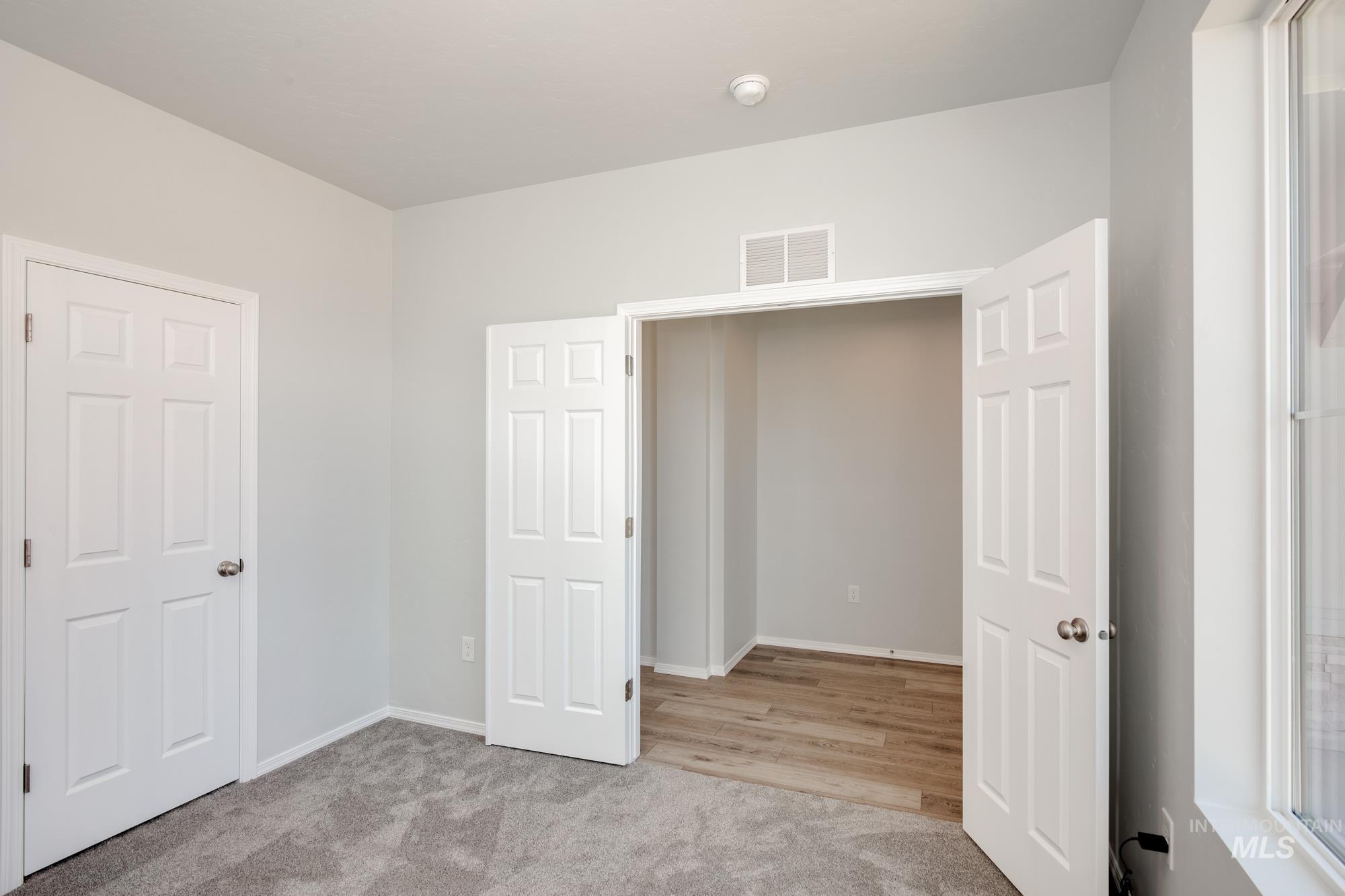 13713 Judson St, Caldwell, Idaho 83607, 5 Bedrooms, 2.5 Bathrooms, Residential For Sale, Price $509,990,MLS 98972121