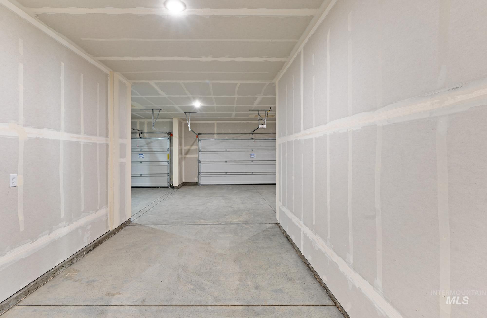 13713 Judson St, Caldwell, Idaho 83607, 5 Bedrooms, 2.5 Bathrooms, Residential For Sale, Price $509,990, 98972121