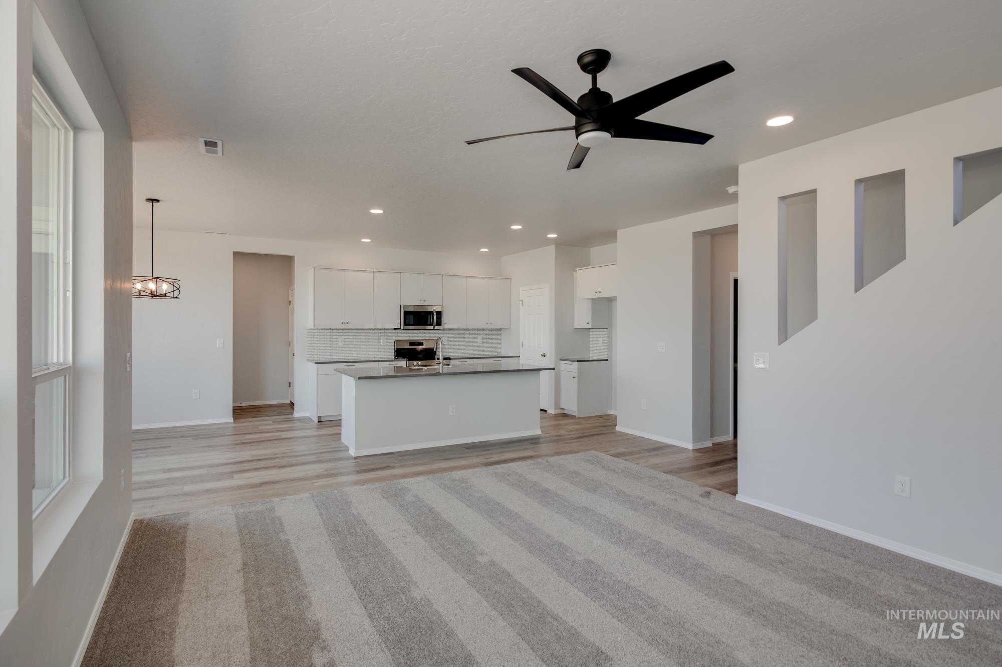 13713 Judson St, Caldwell, Idaho 83607, 5 Bedrooms, 2.5 Bathrooms, Residential For Sale, Price $509,990,MLS 98972121