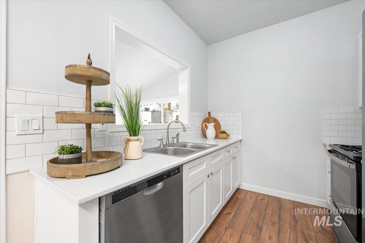 1704 Blaine, Caldwell, Idaho 83605, 6 Bedrooms, 3 Bathrooms, Residential For Sale, Price $449,000,MLS 98972122