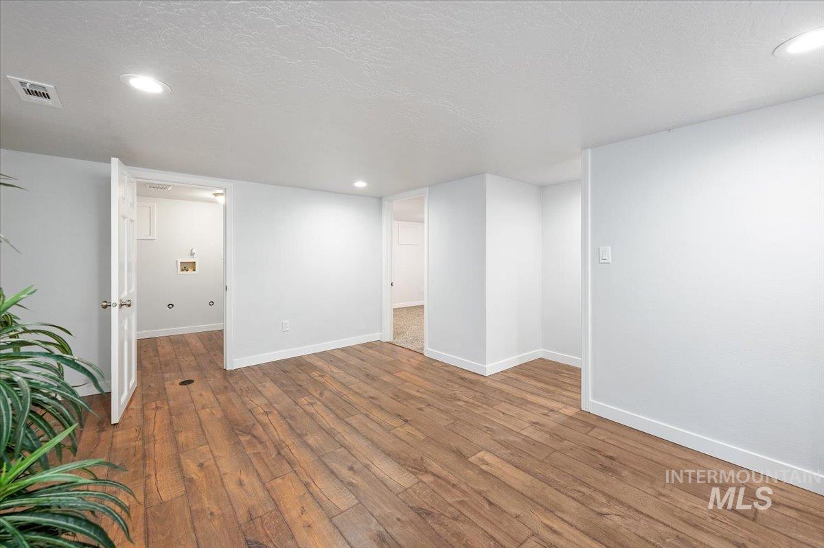 1704 Blaine, Caldwell, Idaho 83605, 6 Bedrooms, 3 Bathrooms, Residential For Sale, Price $449,000,MLS 98972122