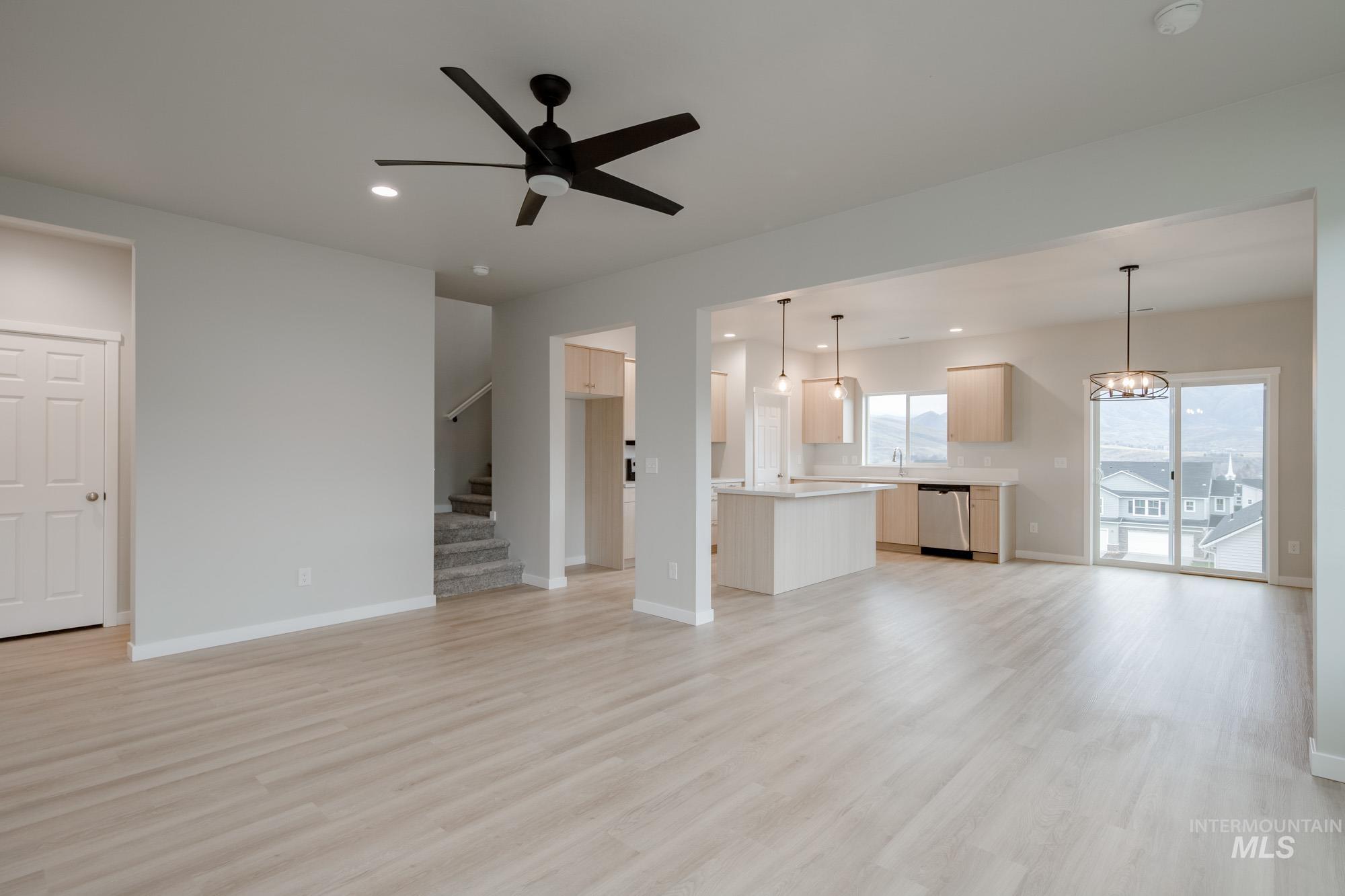 2470 W Fallon Lp, Nampa, Idaho 83651, 3 Bedrooms, 2.5 Bathrooms, Residential For Sale, Price $449,990,MLS 98972124