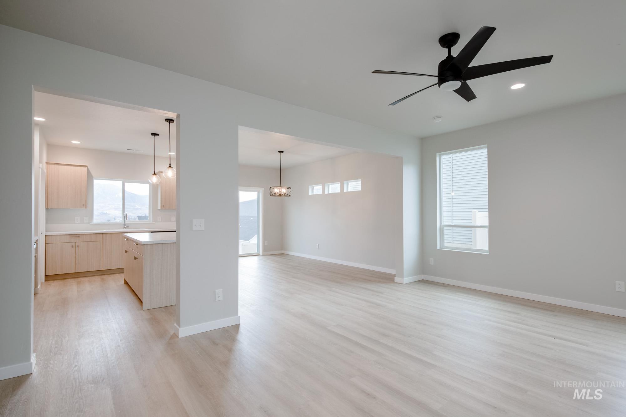 2470 W Fallon Lp, Nampa, Idaho 83651, 3 Bedrooms, 2.5 Bathrooms, Residential For Sale, Price $449,990,MLS 98972124