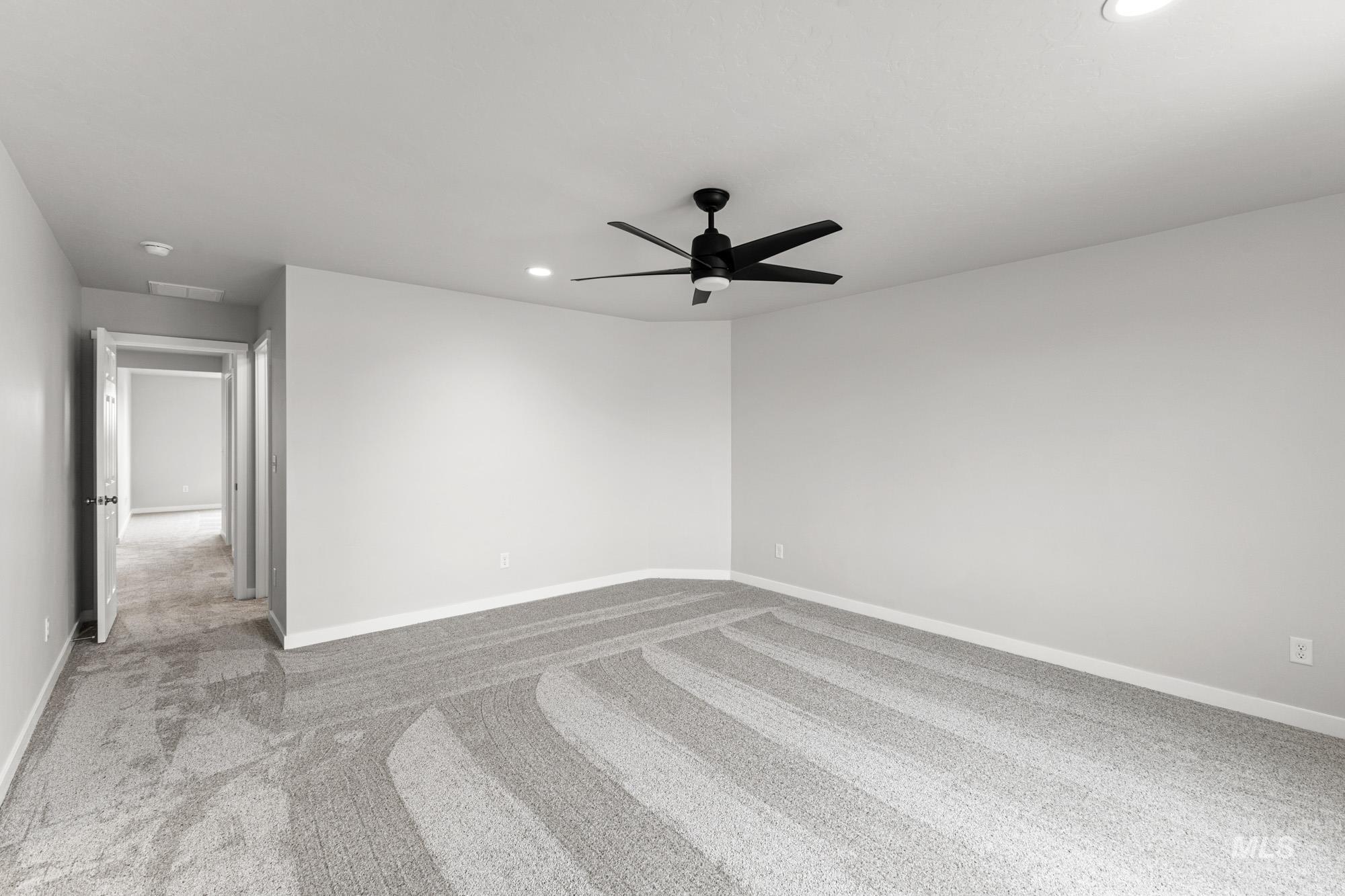 2470 W Fallon Lp, Nampa, Idaho 83651, 3 Bedrooms, 2.5 Bathrooms, Residential For Sale, Price $449,990,MLS 98972124