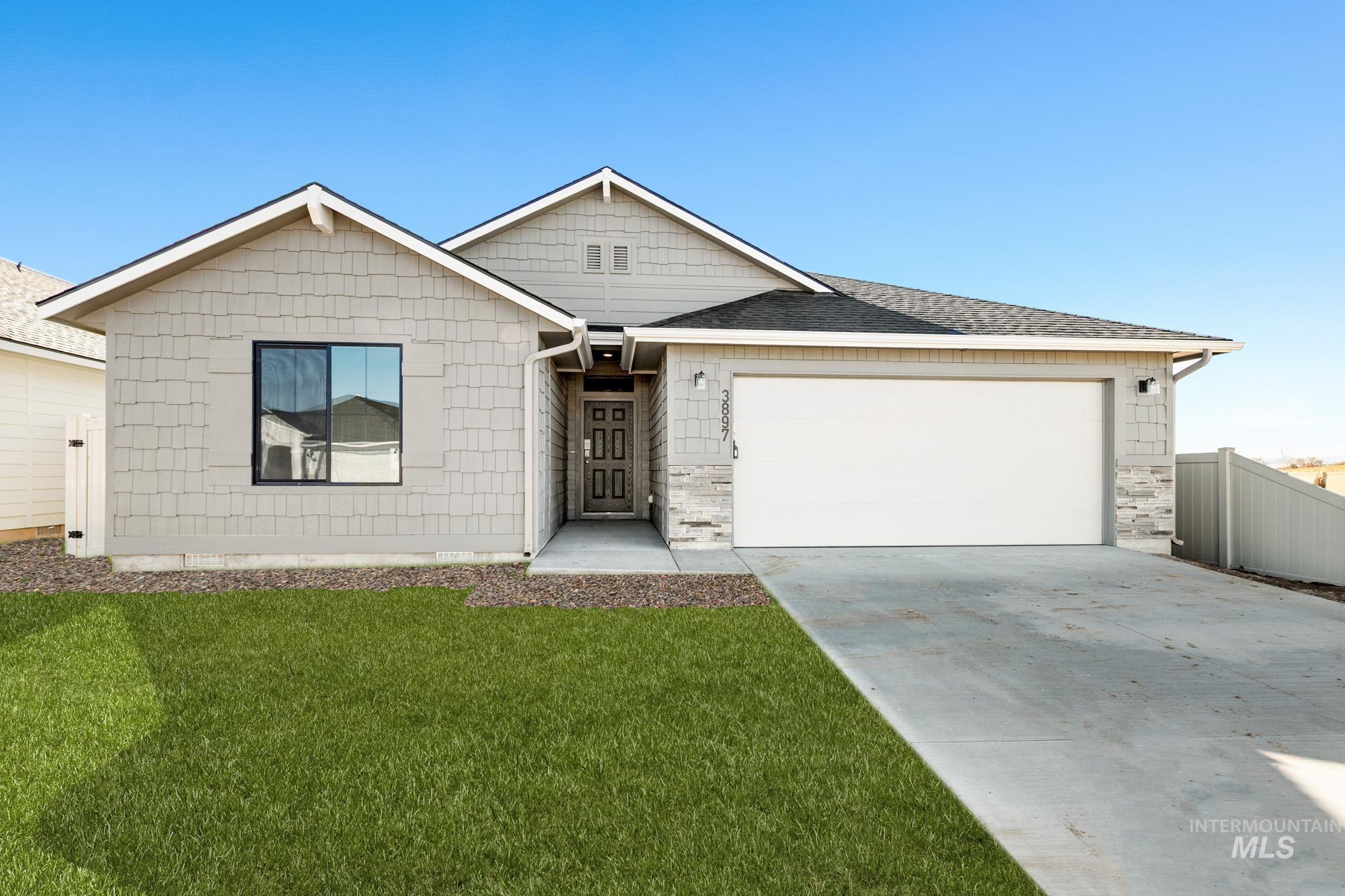 3897 E Syracuse St, Nampa, Idaho 83686, 4 Bedrooms, 2 Bathrooms, Residential For Sale, Price $429,990,MLS 98972125