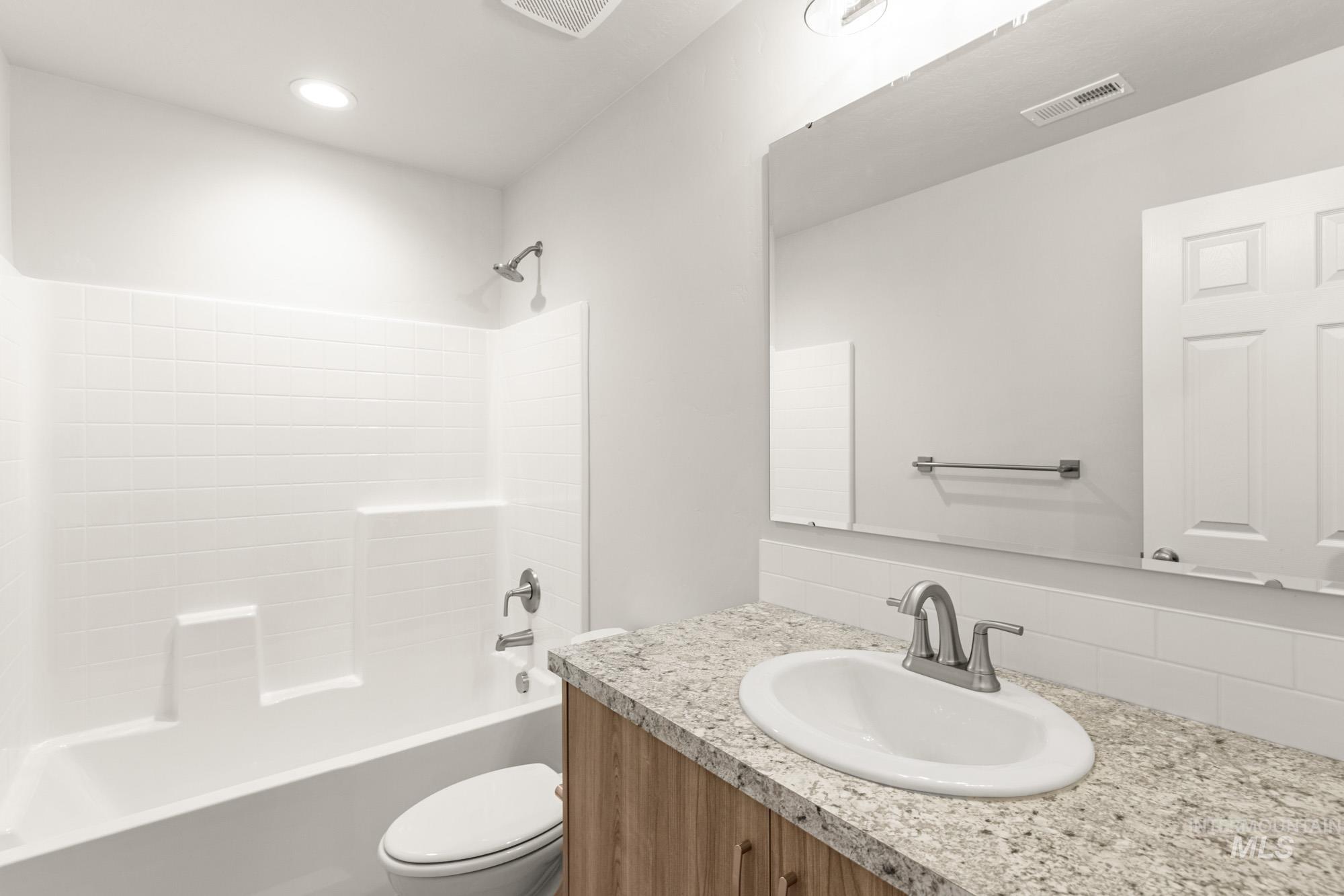 3897 E Syracuse St, Nampa, Idaho 83686, 4 Bedrooms, 2 Bathrooms, Residential For Sale, Price $429,990, 98972125