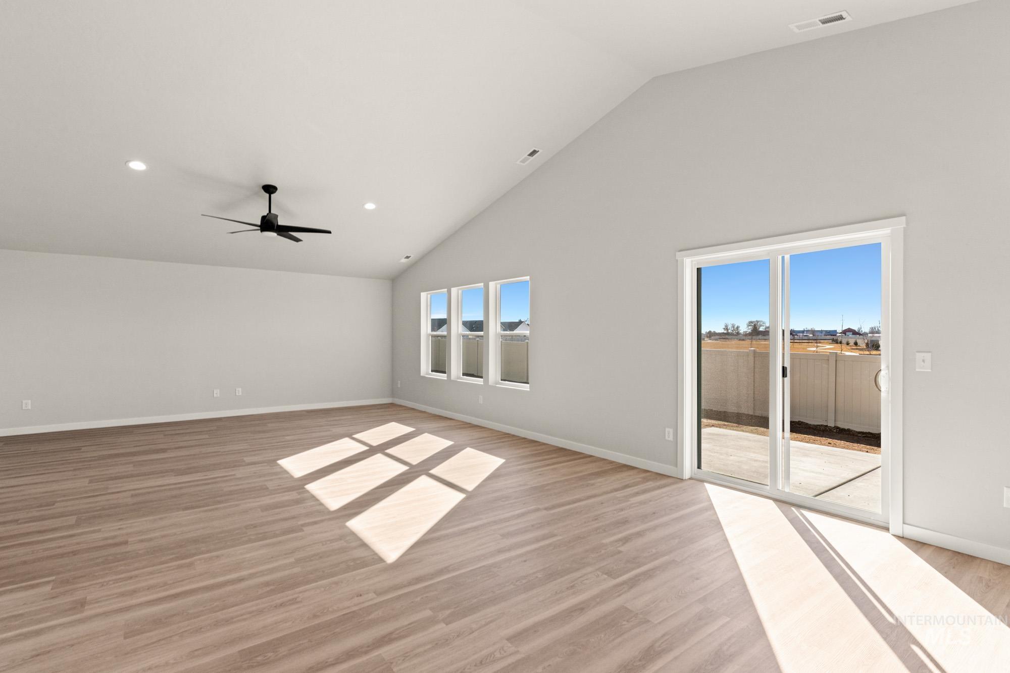 3897 E Syracuse St, Nampa, Idaho 83686, 4 Bedrooms, 2 Bathrooms, Residential For Sale, Price $429,990, 98972125