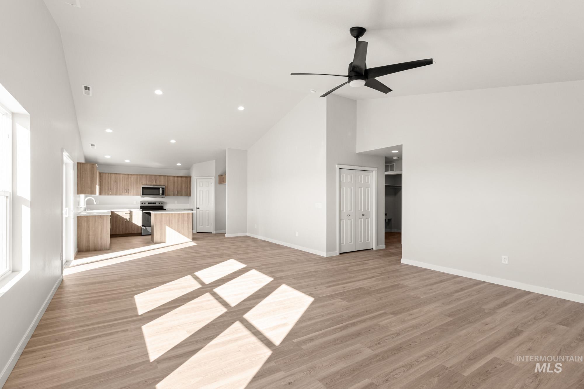 3897 E Syracuse St, Nampa, Idaho 83686, 4 Bedrooms, 2 Bathrooms, Residential For Sale, Price $429,990, 98972125