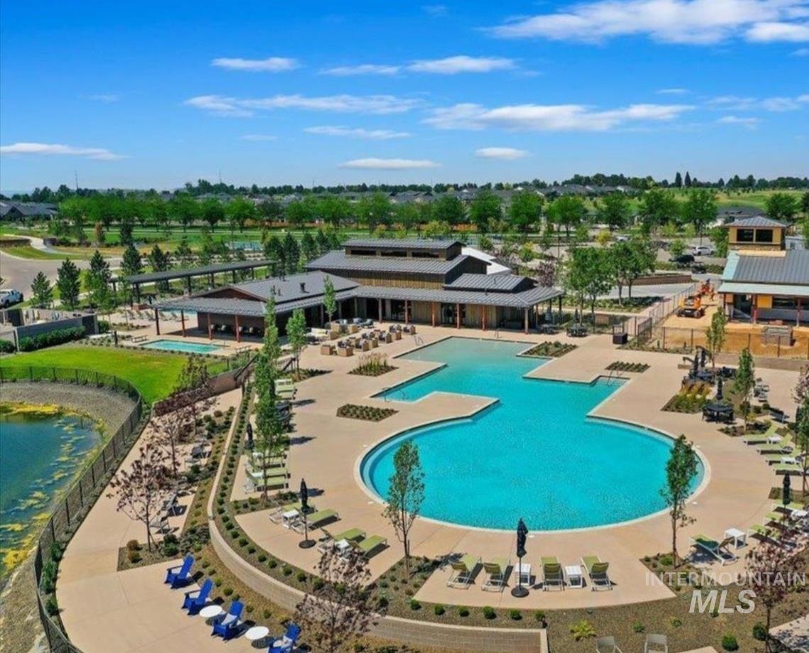 12165 S Glory Ln, Kuna, Idaho 83634, 2 Bedrooms, 2 Bathrooms, Residential For Sale, Price $399,900,MLS 98972126