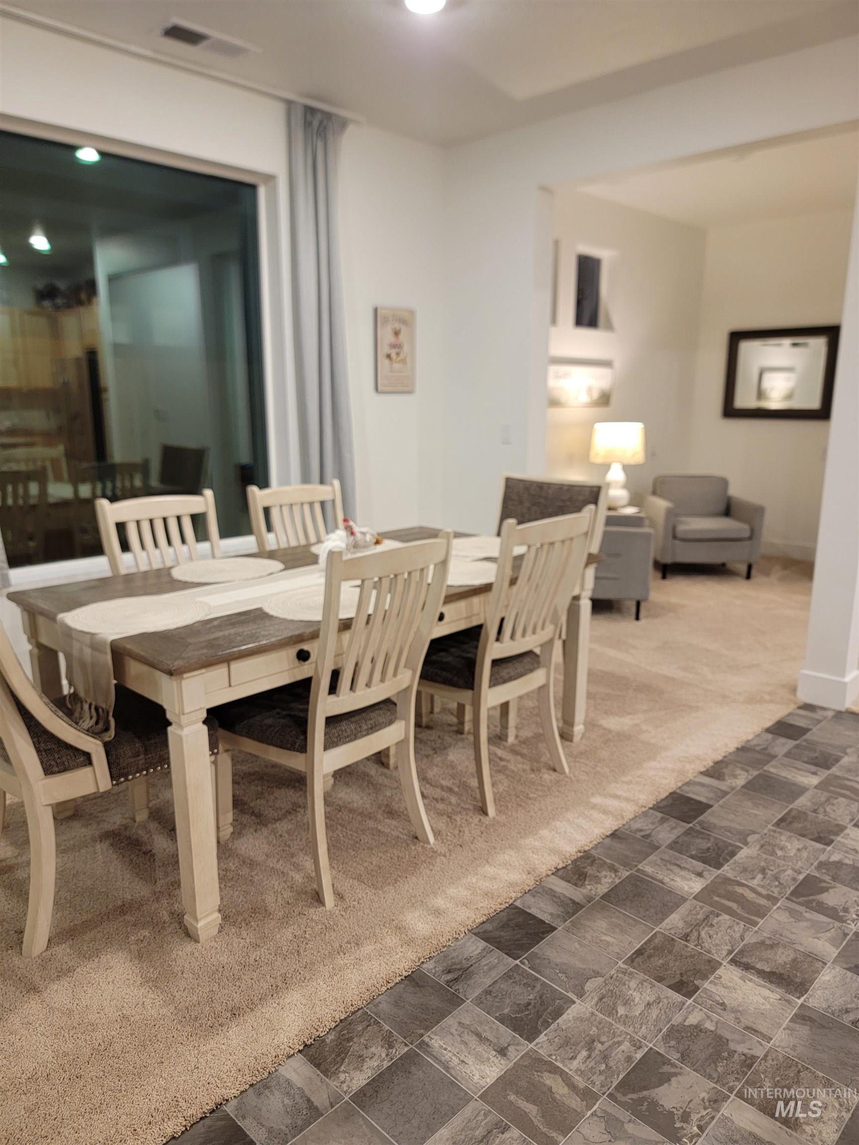 12165 S Glory Ln, Kuna, Idaho 83634, 2 Bedrooms, 2 Bathrooms, Residential For Sale, Price $399,900,MLS 98972126