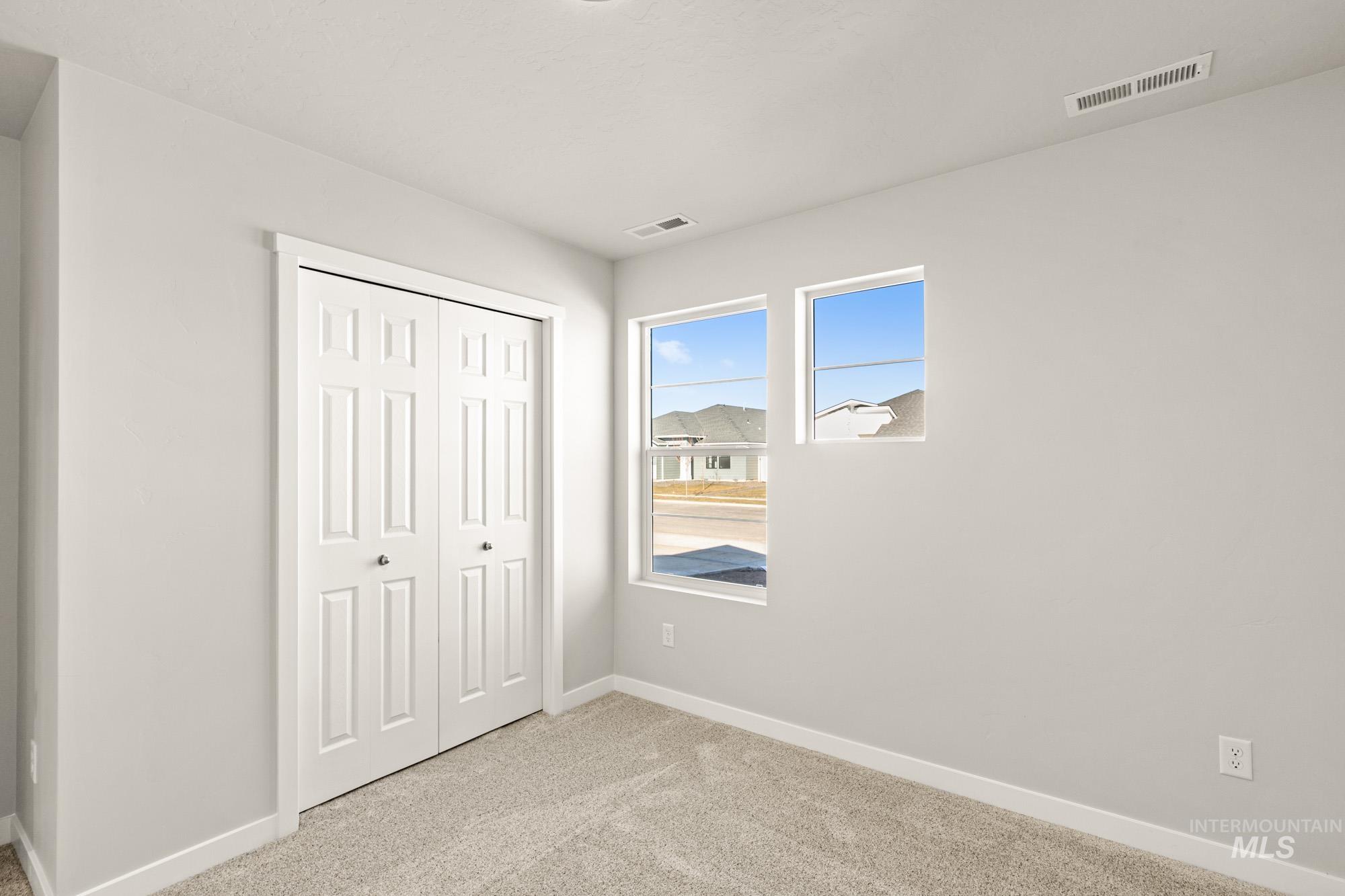 3807 E Syracuse St, Nampa, Idaho 83686, 3 Bedrooms, 2 Bathrooms, Residential For Sale, Price $399,990, 98972127