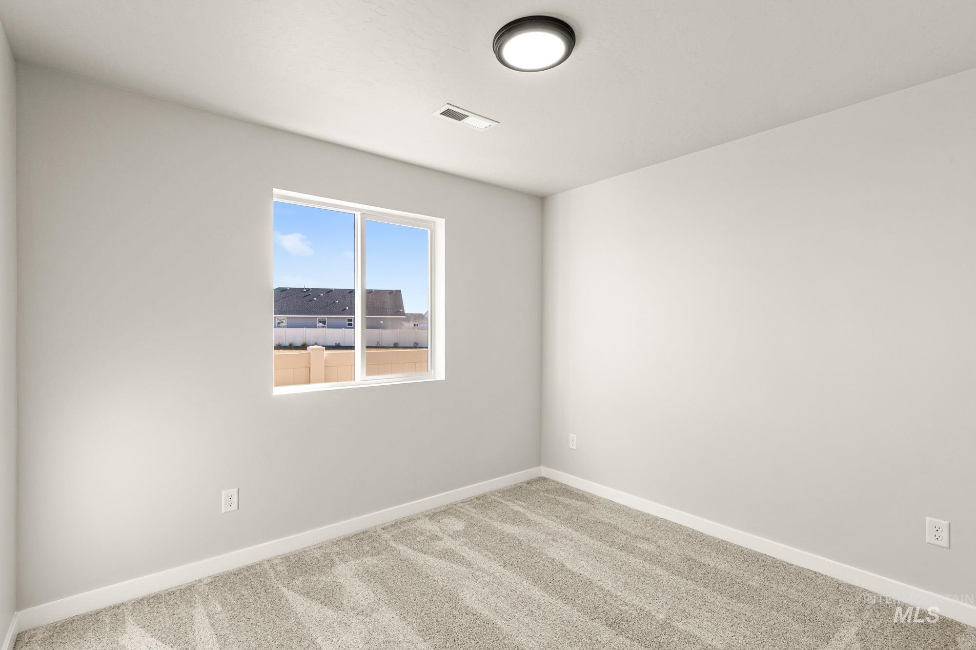 3807 E Syracuse St, Nampa, Idaho 83686, 3 Bedrooms, 2 Bathrooms, Residential For Sale, Price $399,990, 98972127