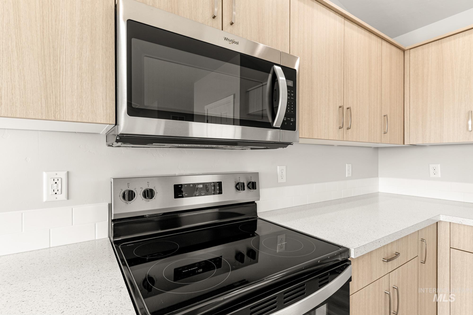 3789 E Syracuse St, Nampa, Idaho 83686, 3 Bedrooms, 2 Bathrooms, Residential For Sale, Price $399,990,MLS 98972128