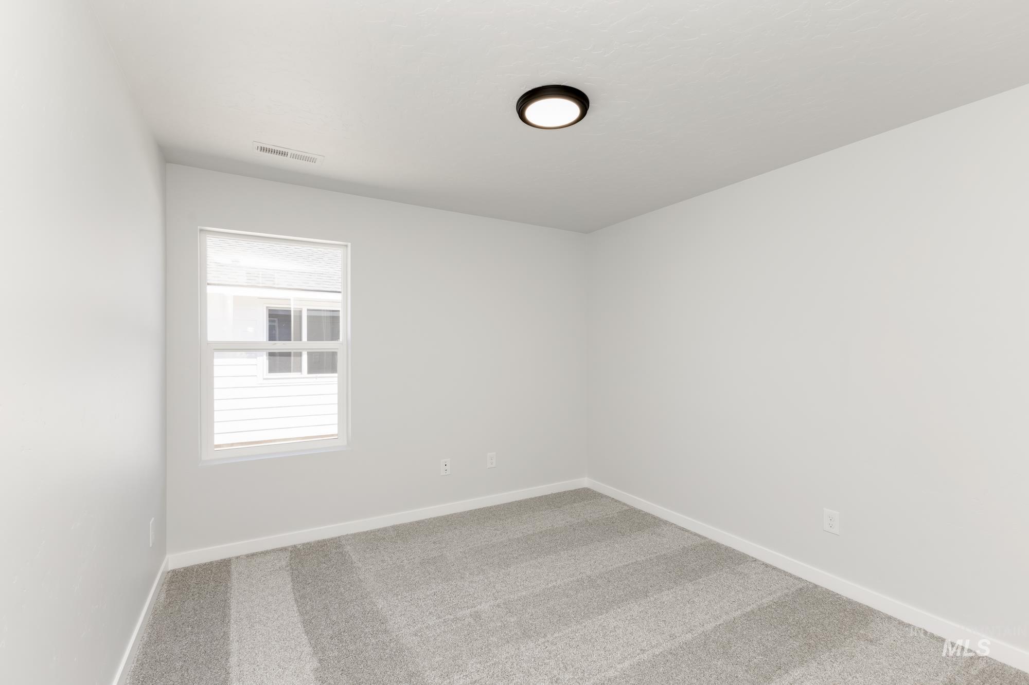 3771 E Syracuse St, Nampa, Idaho 83686, 3 Bedrooms, 2 Bathrooms, Residential For Sale, Price $389,990,MLS 98972129