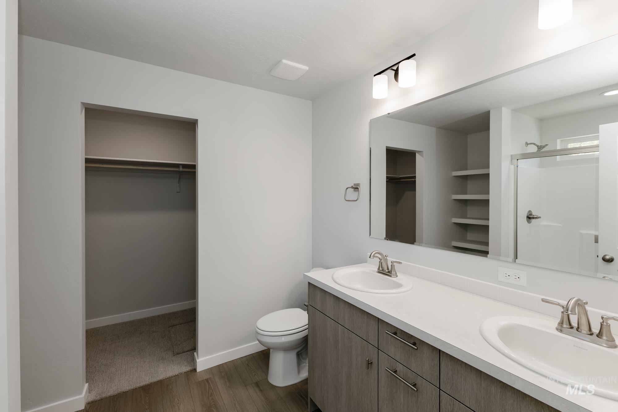 1704 N Birch St, Jerome, Idaho 83338, 3 Bedrooms, 2 Bathrooms, Residential For Sale, Price $379,990,MLS 98972136