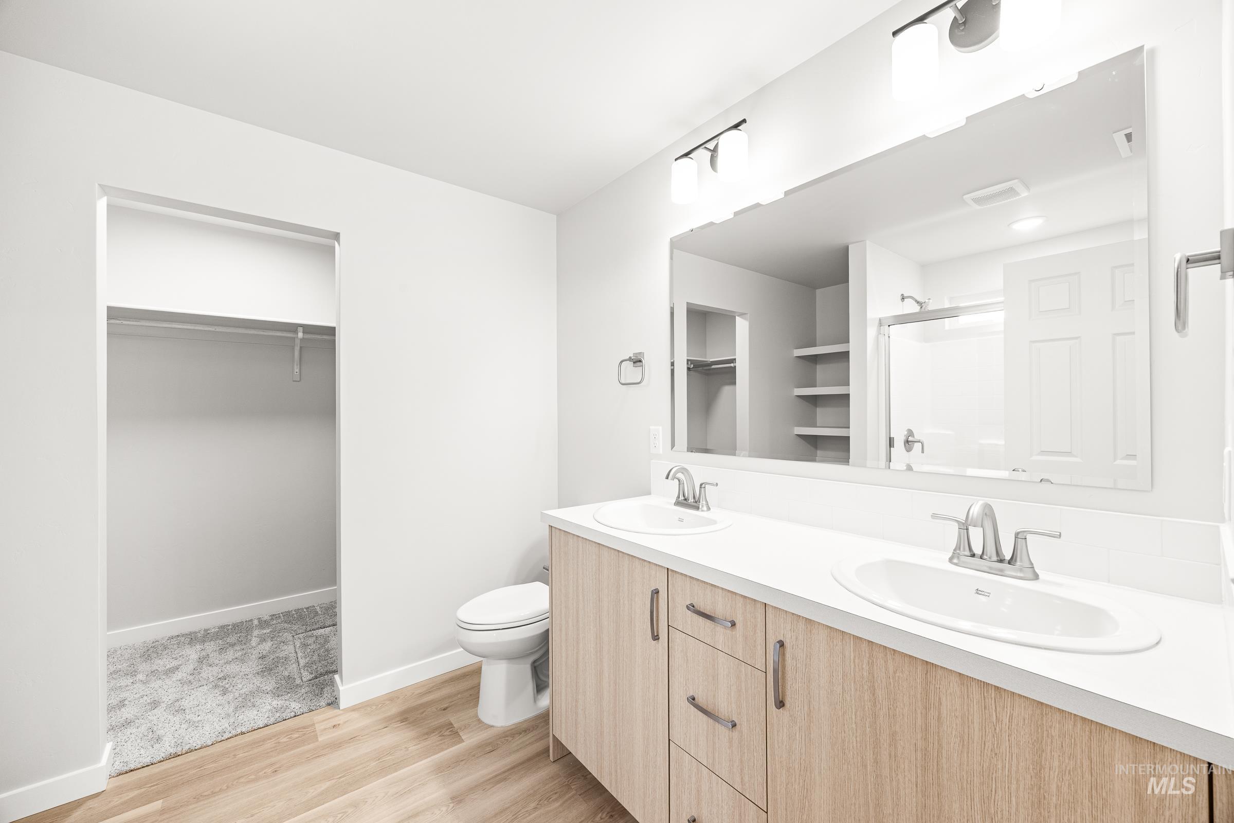 1704 N Birch St, Jerome, Idaho 83338, 3 Bedrooms, 2 Bathrooms, Residential For Sale, Price $353,990,MLS 98972136