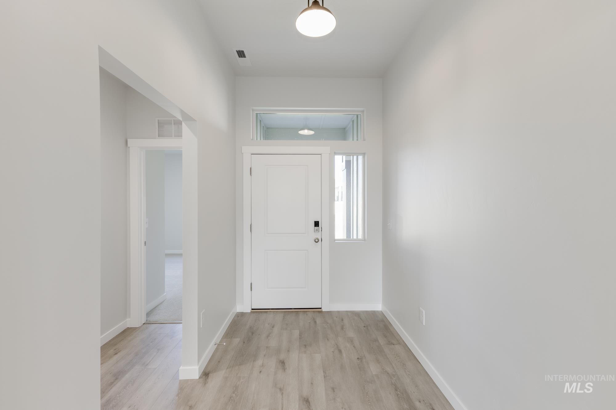 17648 N Boone Peak Ave, Nampa, Idaho 83687, 4 Bedrooms, 2 Bathrooms, Residential For Sale, Price $519,990,MLS 98972137