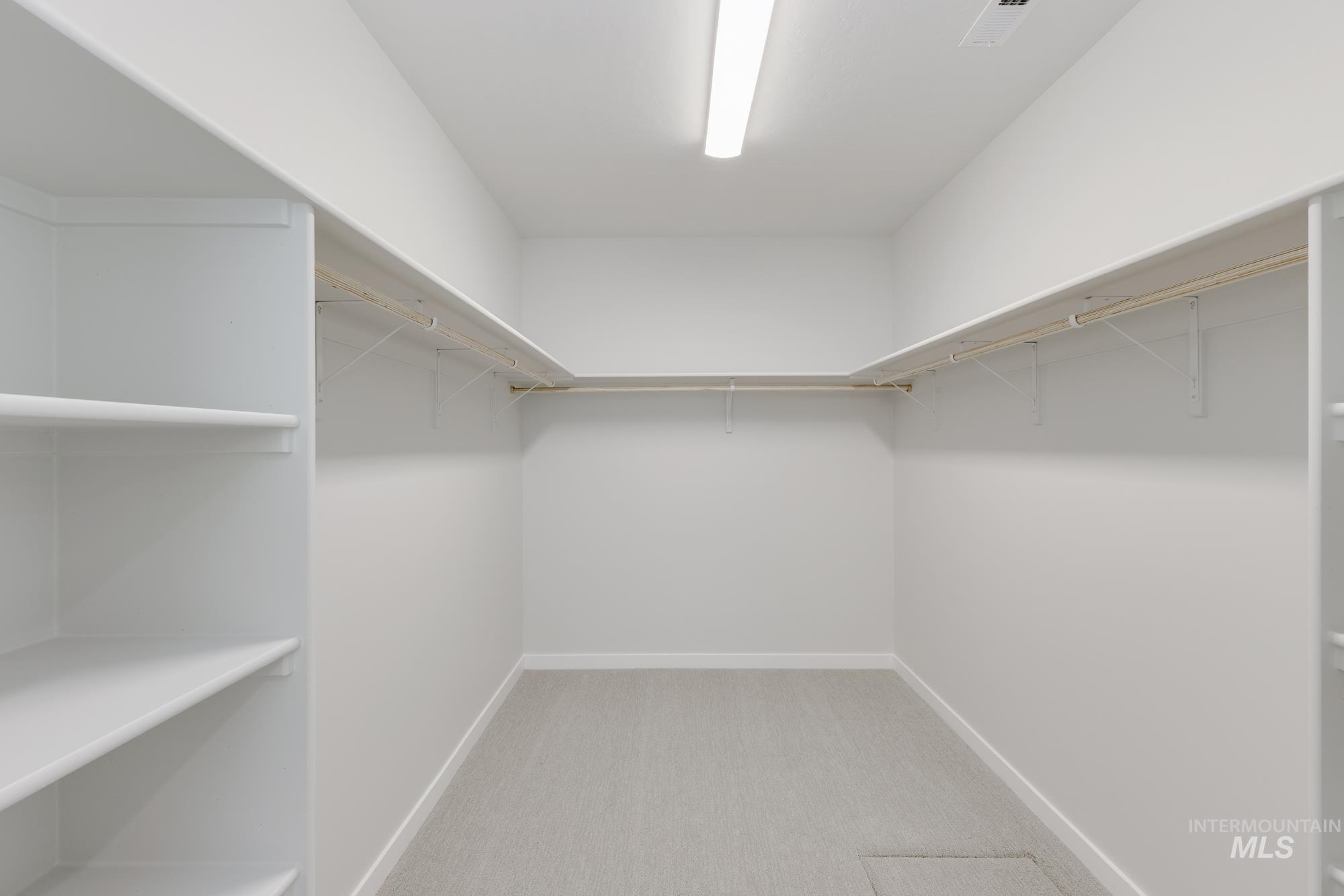 17648 N Boone Peak Ave, Nampa, Idaho 83687, 4 Bedrooms, 2 Bathrooms, Residential For Sale, Price $519,990,MLS 98972137