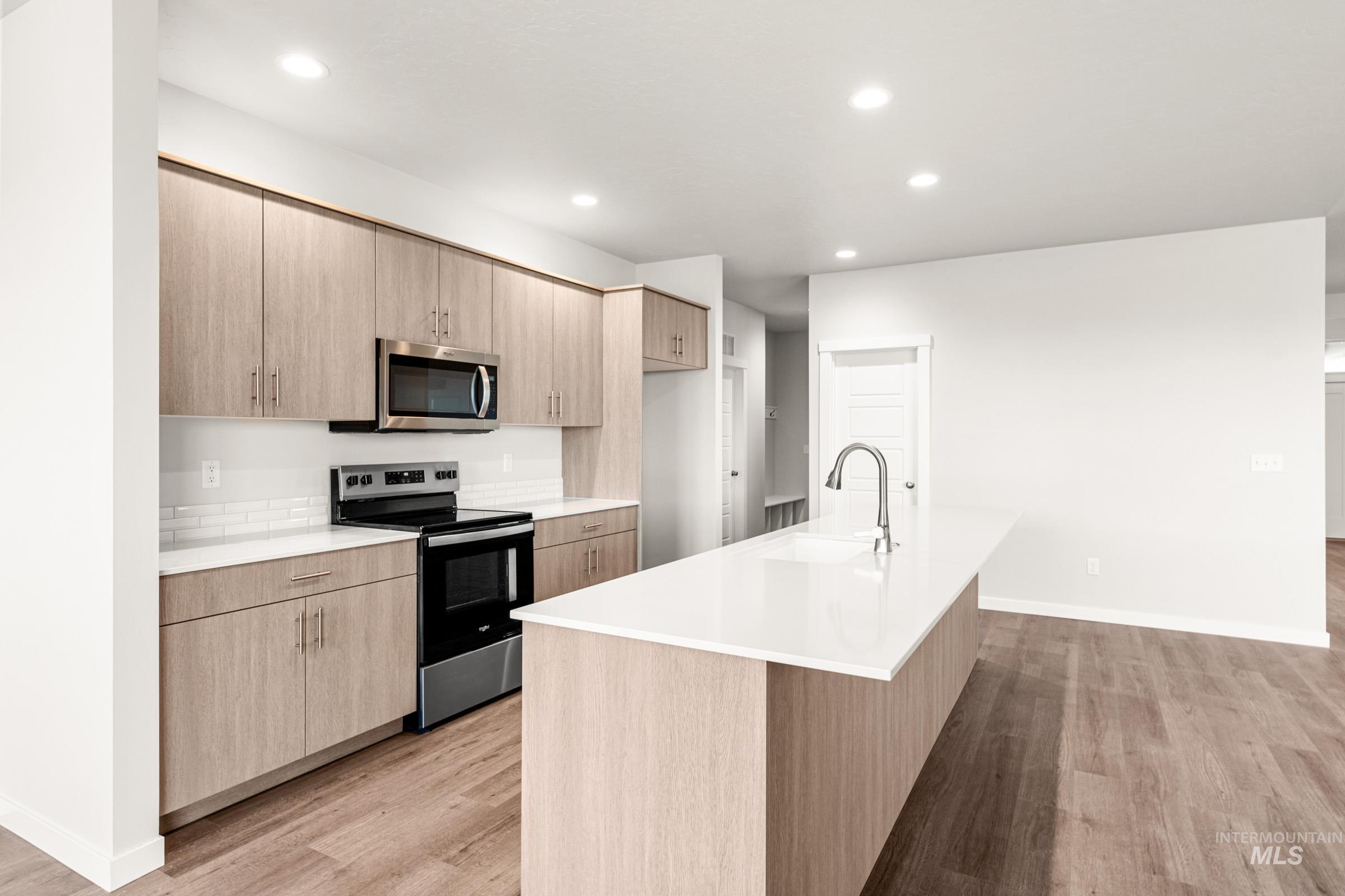 17648 N Boone Peak Ave, Nampa, Idaho 83687, 4 Bedrooms, 2 Bathrooms, Residential For Sale, Price $519,990, 98972137