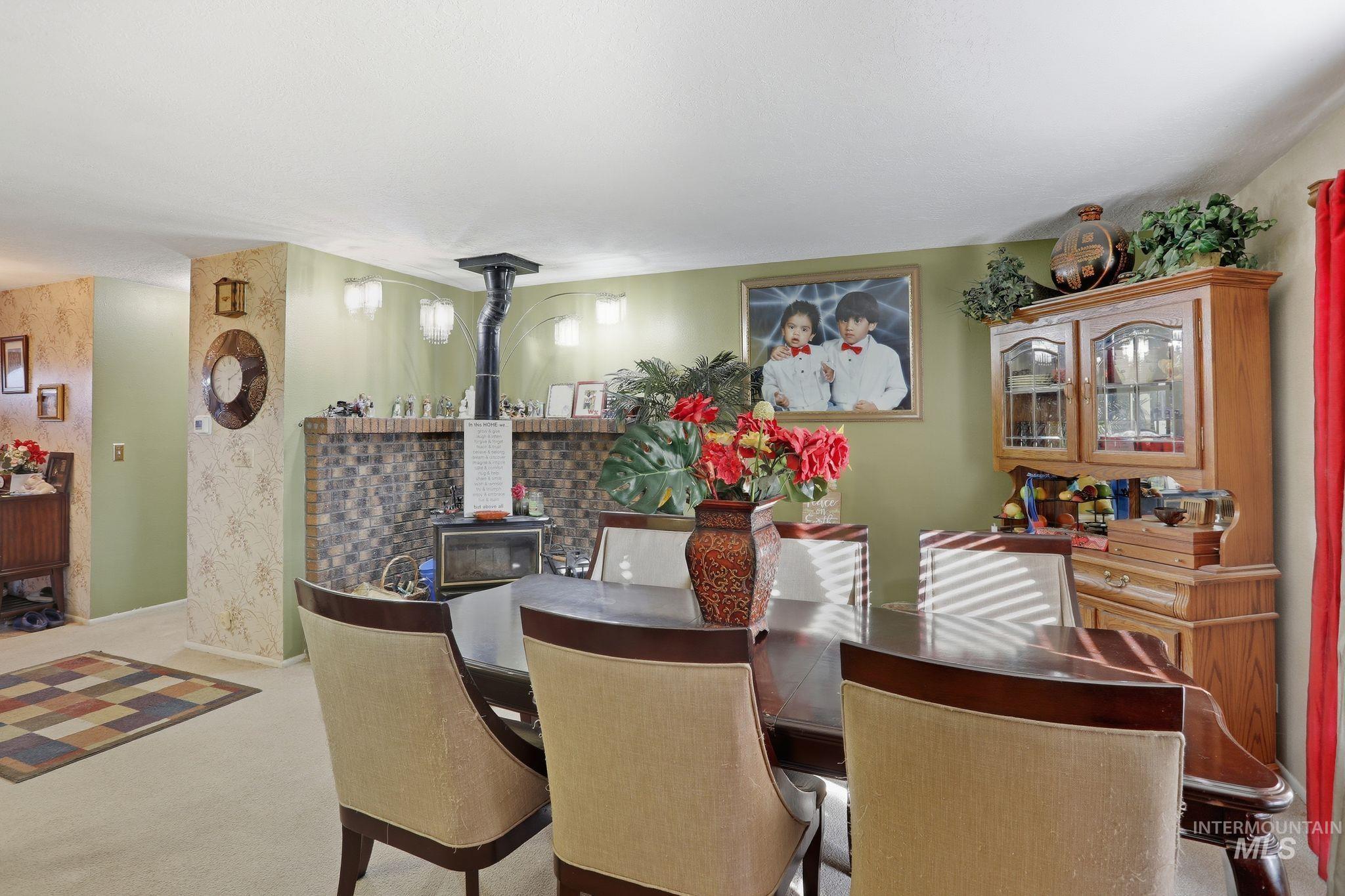 3081 E 3400 N, Twin Falls, Idaho 83301, 5 Bedrooms, 2.5 Bathrooms, Residential For Sale, Price $475,000,MLS 98972138