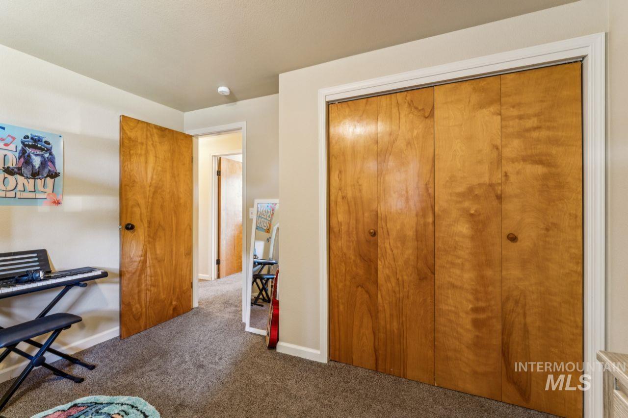 1511 N Indiana Ave, Caldwell, Idaho 83605, 3 Bedrooms, 2 Bathrooms, Residential For Sale, Price $360,000,MLS 98972140