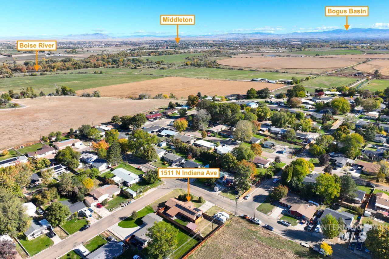 1511 N Indiana Ave, Caldwell, Idaho 83605, 3 Bedrooms, 2 Bathrooms, Residential For Sale, Price $360,000,MLS 98972140