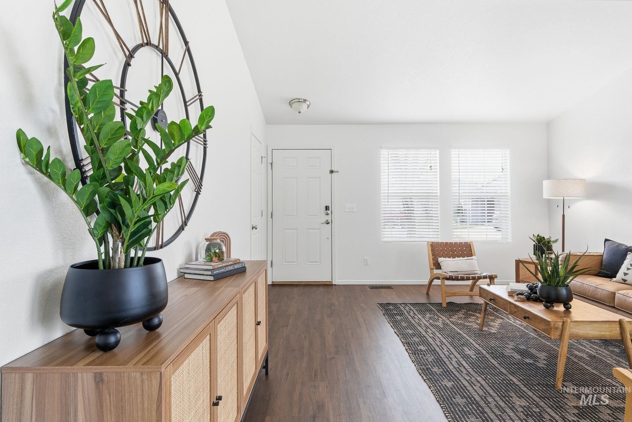 12112 W Dunham Drive, Boise, Idaho 83709, 3 Bedrooms, 2 Bathrooms, Residential For Sale, Price $415,000,MLS 98972141