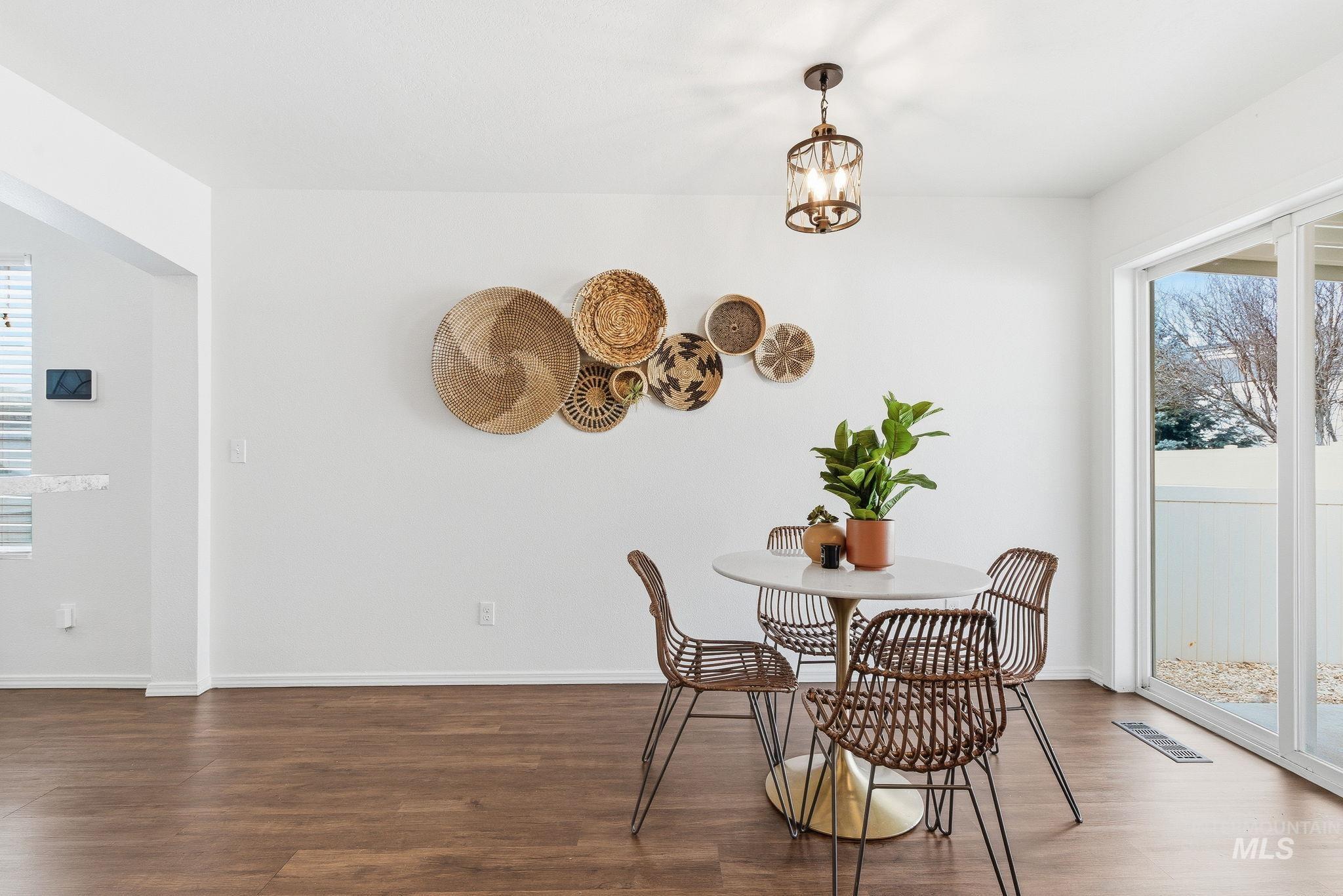 12112 W Dunham Drive, Boise, Idaho 83709, 3 Bedrooms, 2 Bathrooms, Residential For Sale, Price $415,000,MLS 98972141