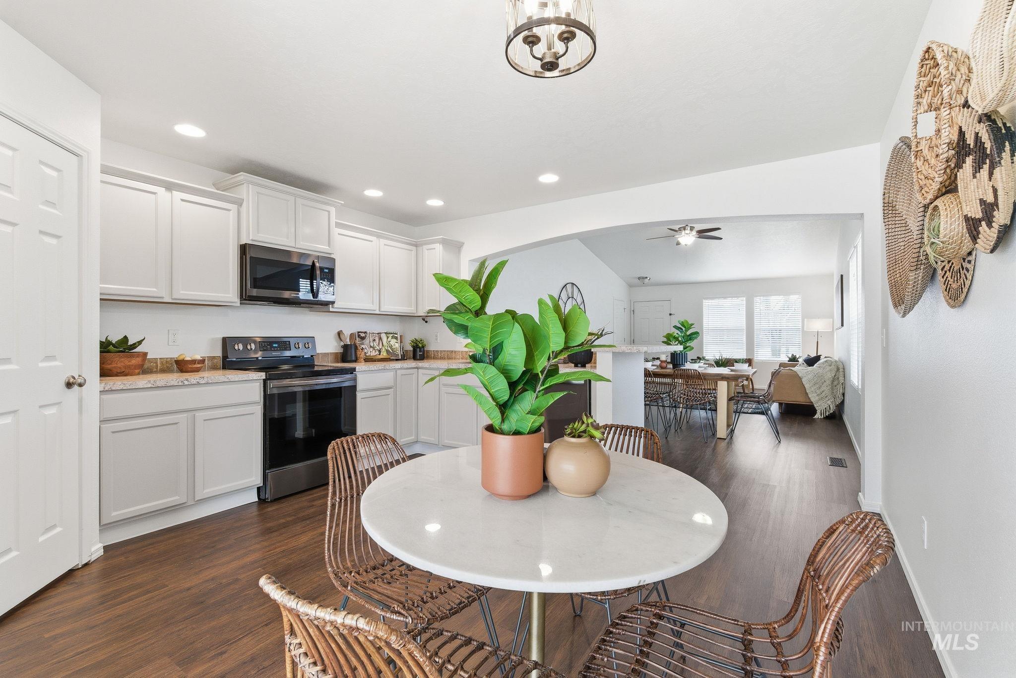 12112 W Dunham Drive, Boise, Idaho 83709, 3 Bedrooms, 2 Bathrooms, Residential For Sale, Price $415,000,MLS 98972141