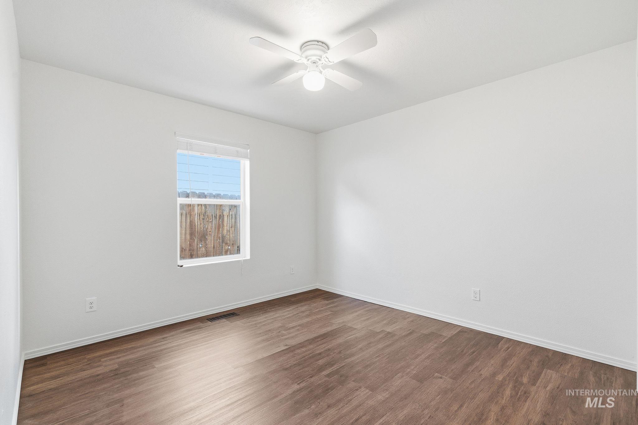 12112 W Dunham Drive, Boise, Idaho 83709, 3 Bedrooms, 2 Bathrooms, Residential For Sale, Price $415,000,MLS 98972141