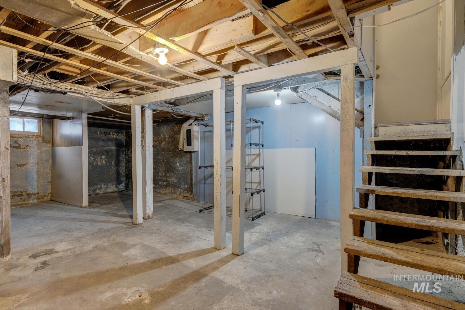 1705 Blaine Street, Caldwell, Idaho 83605, 2 Bedrooms, 1 Bathroom, Residential For Sale, Price $274,900,MLS 98972144