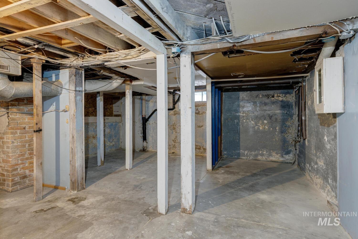 1705 Blaine Street, Caldwell, Idaho 83605, 2 Bedrooms, 1 Bathroom, Residential For Sale, Price $274,900,MLS 98972144