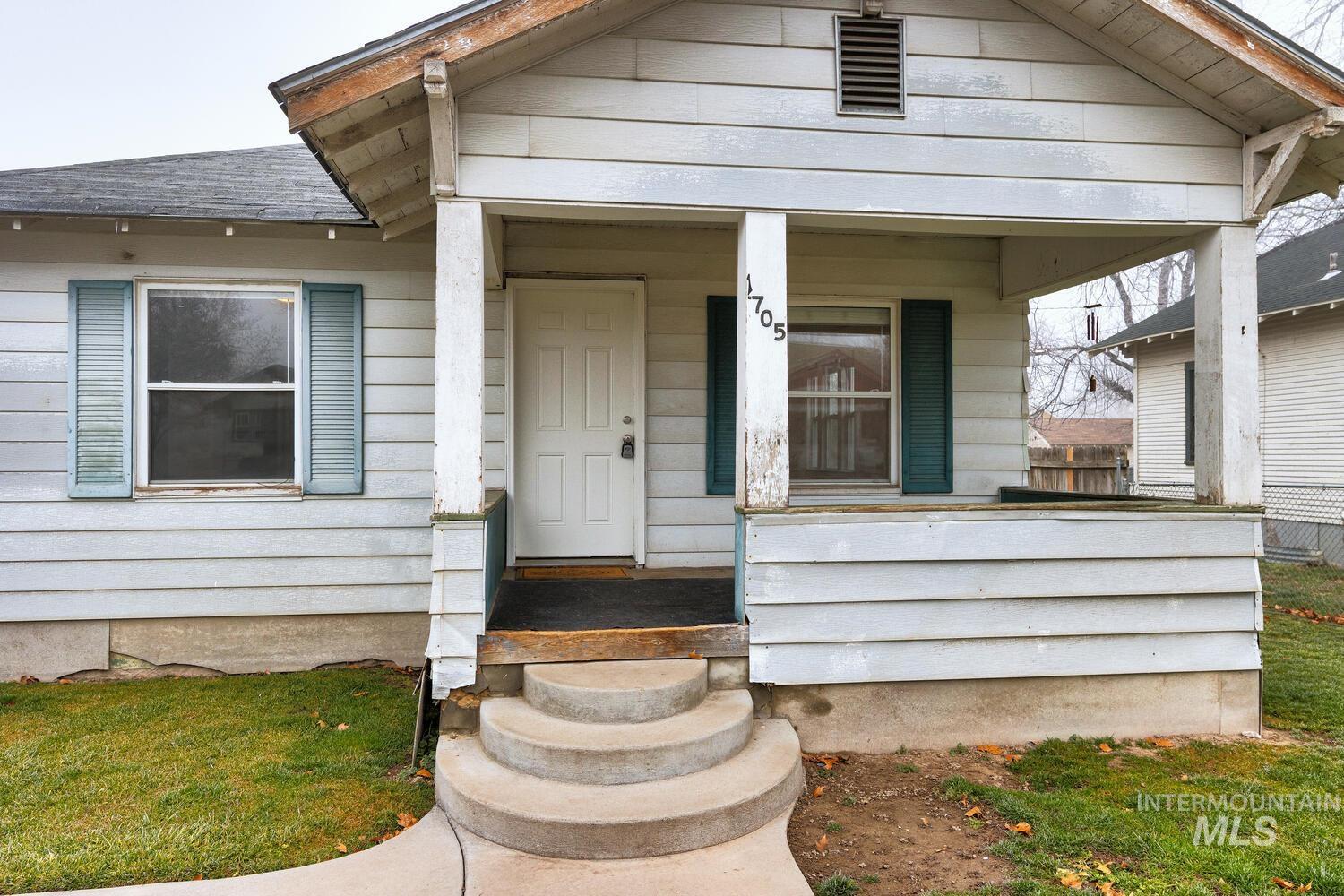 1705 Blaine Street, Caldwell, Idaho 83605, 2 Bedrooms, 1 Bathroom, Residential For Sale, Price $274,900,MLS 98972144