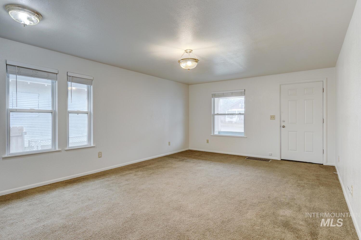 1705 Blaine Street, Caldwell, Idaho 83605, 2 Bedrooms, 1 Bathroom, Residential For Sale, Price $274,900,MLS 98972144