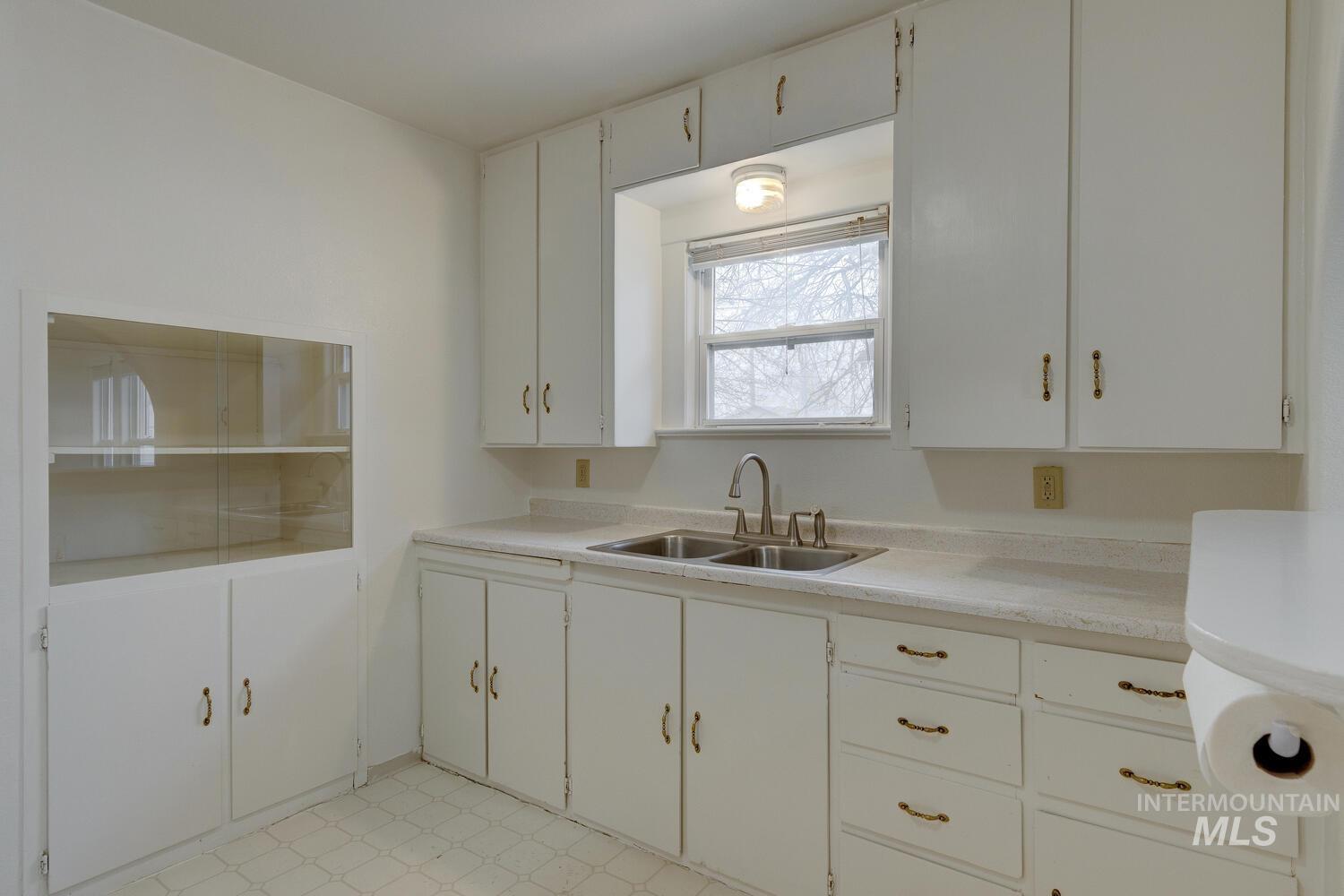 1705 Blaine Street, Caldwell, Idaho 83605, 2 Bedrooms, 1 Bathroom, Residential For Sale, Price $274,900,MLS 98972144