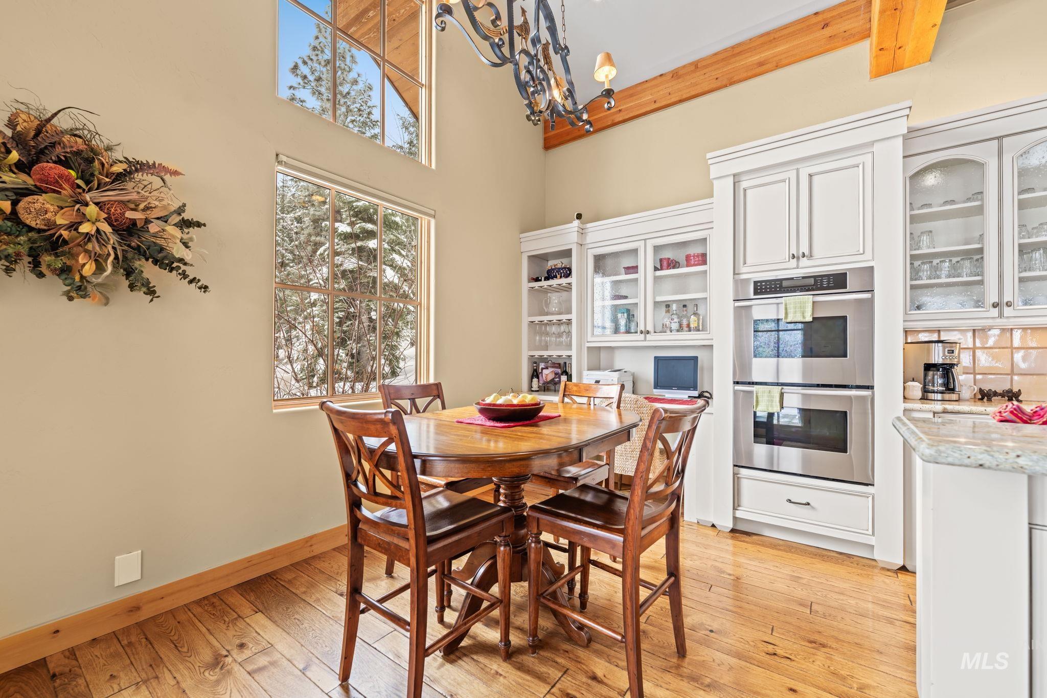 442 Sugarloaf Place, Donnelly, Idaho 83615, 5 Bedrooms, 5.5 Bathrooms, Residential For Sale, Price $5,490,000,MLS 98972149
