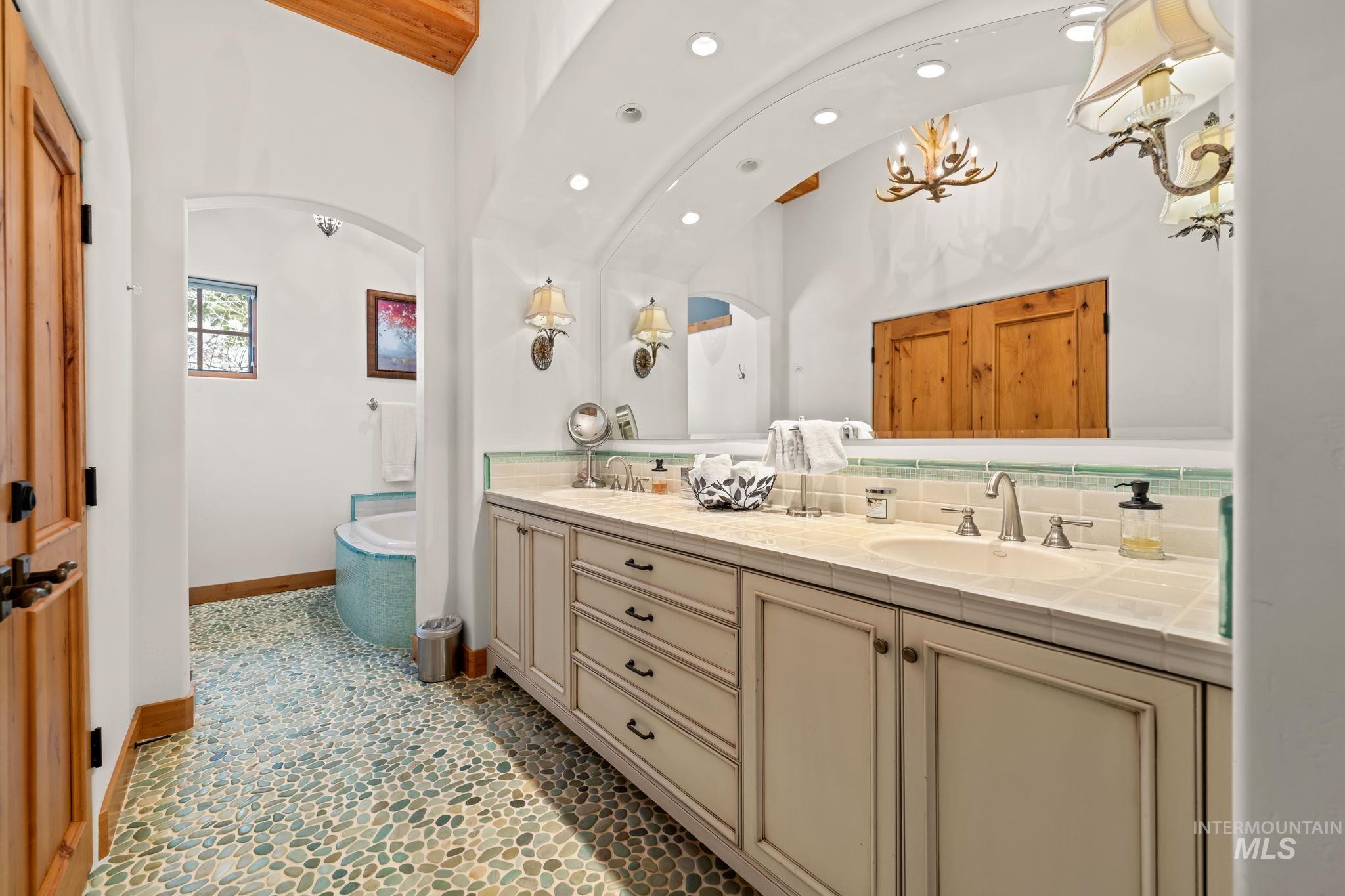 442 Sugarloaf Place, Donnelly, Idaho 83615, 5 Bedrooms, 5.5 Bathrooms, Residential For Sale, Price $5,490,000,MLS 98972149